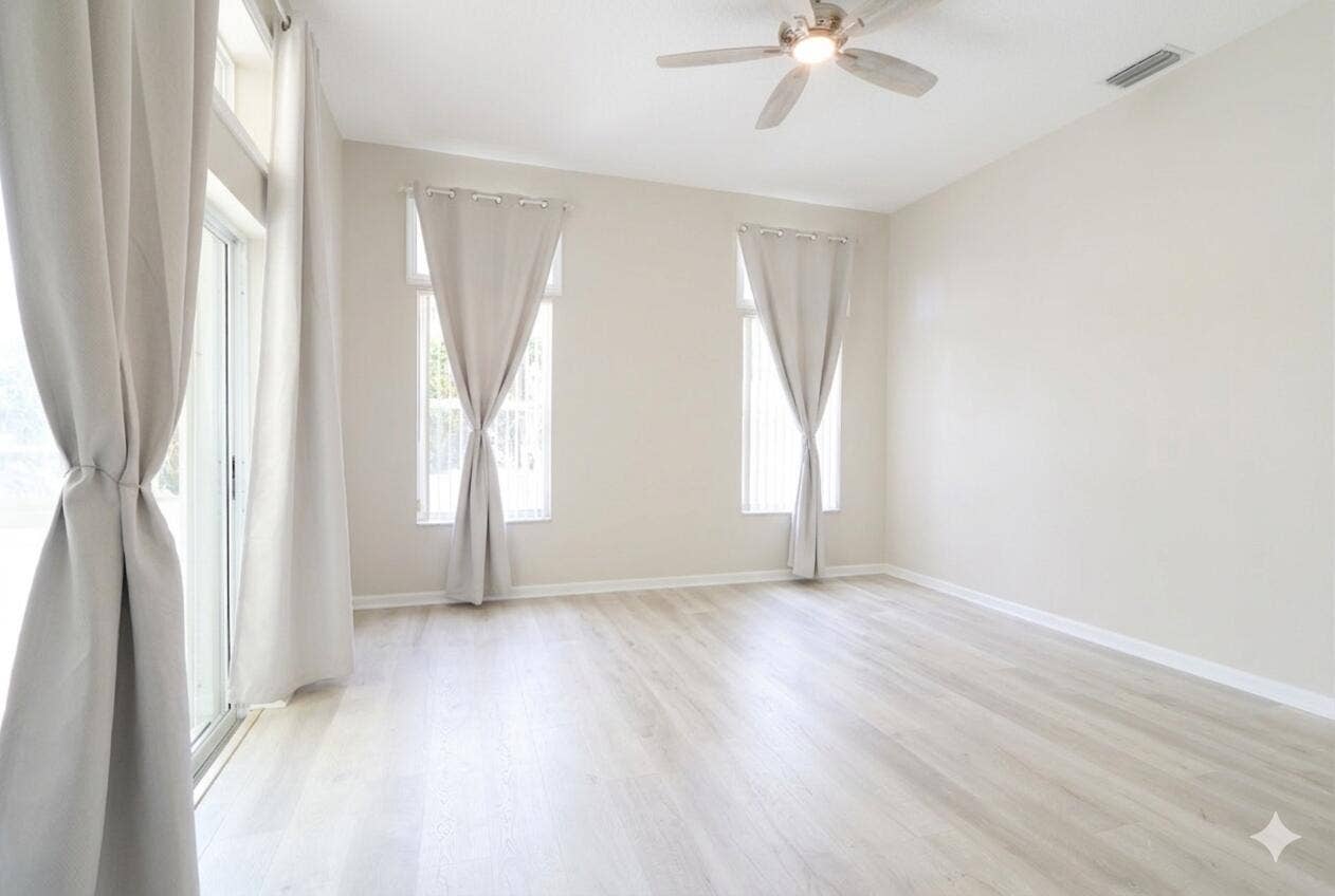 400 Seaside Lane, Juno Beach, FL 33408 Master Bed unfurnished