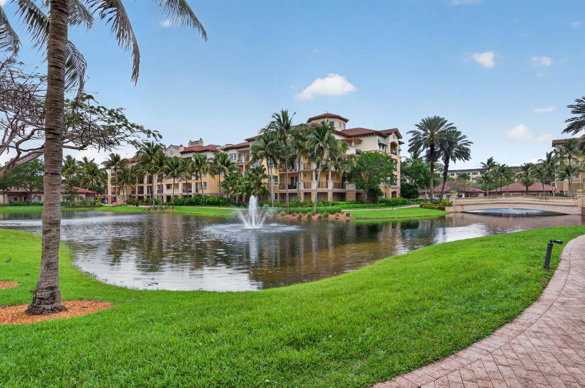 16135 Emerald Estates Drive, #164, Weston, FL 33331 16135-13