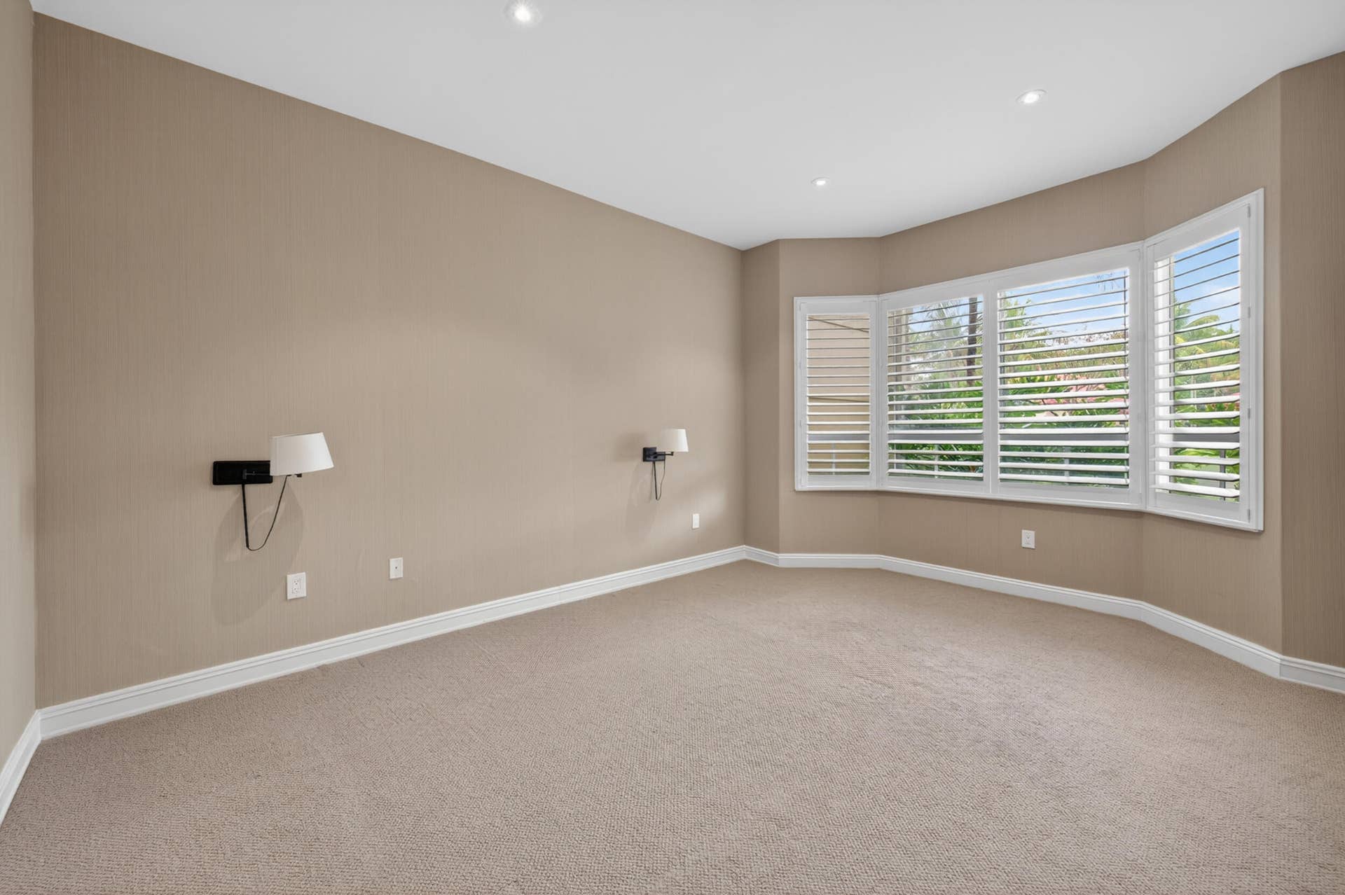 16135 Emerald Estates Drive, #164, Weston, FL 33331 16135-36
