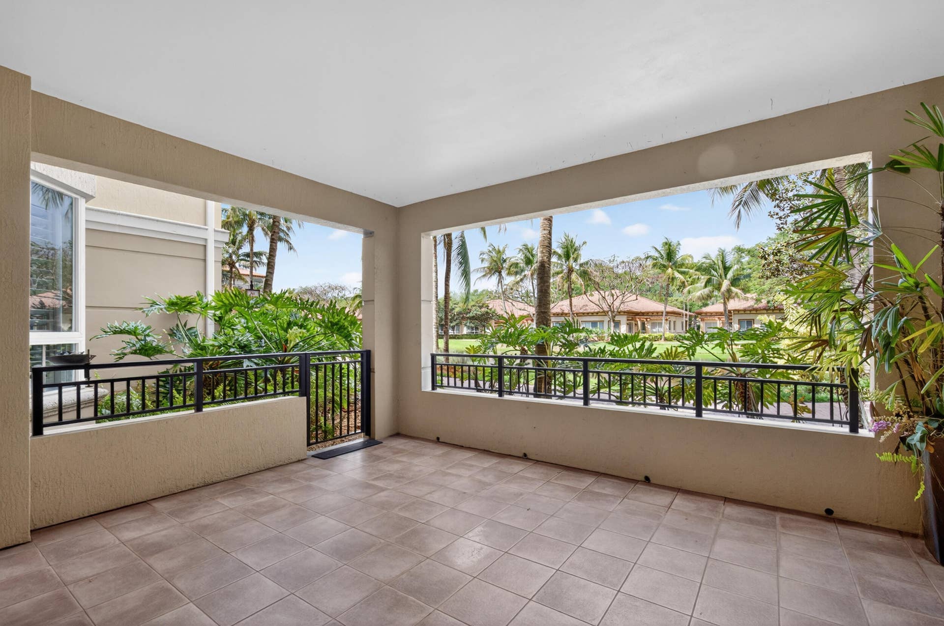 16135 Emerald Estates Drive, #164, Weston, FL 33331 16135-19