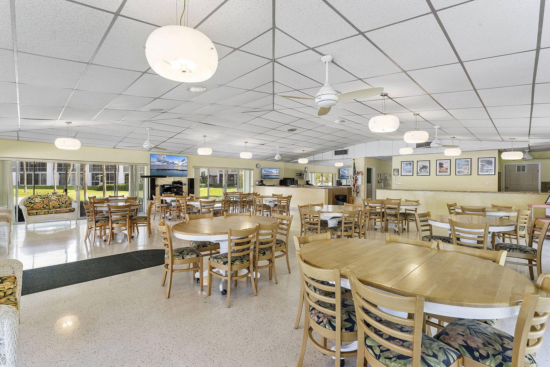 105 NE 19th Avenue, #164, Deerfield Beach, FL 33441 Clubhouse