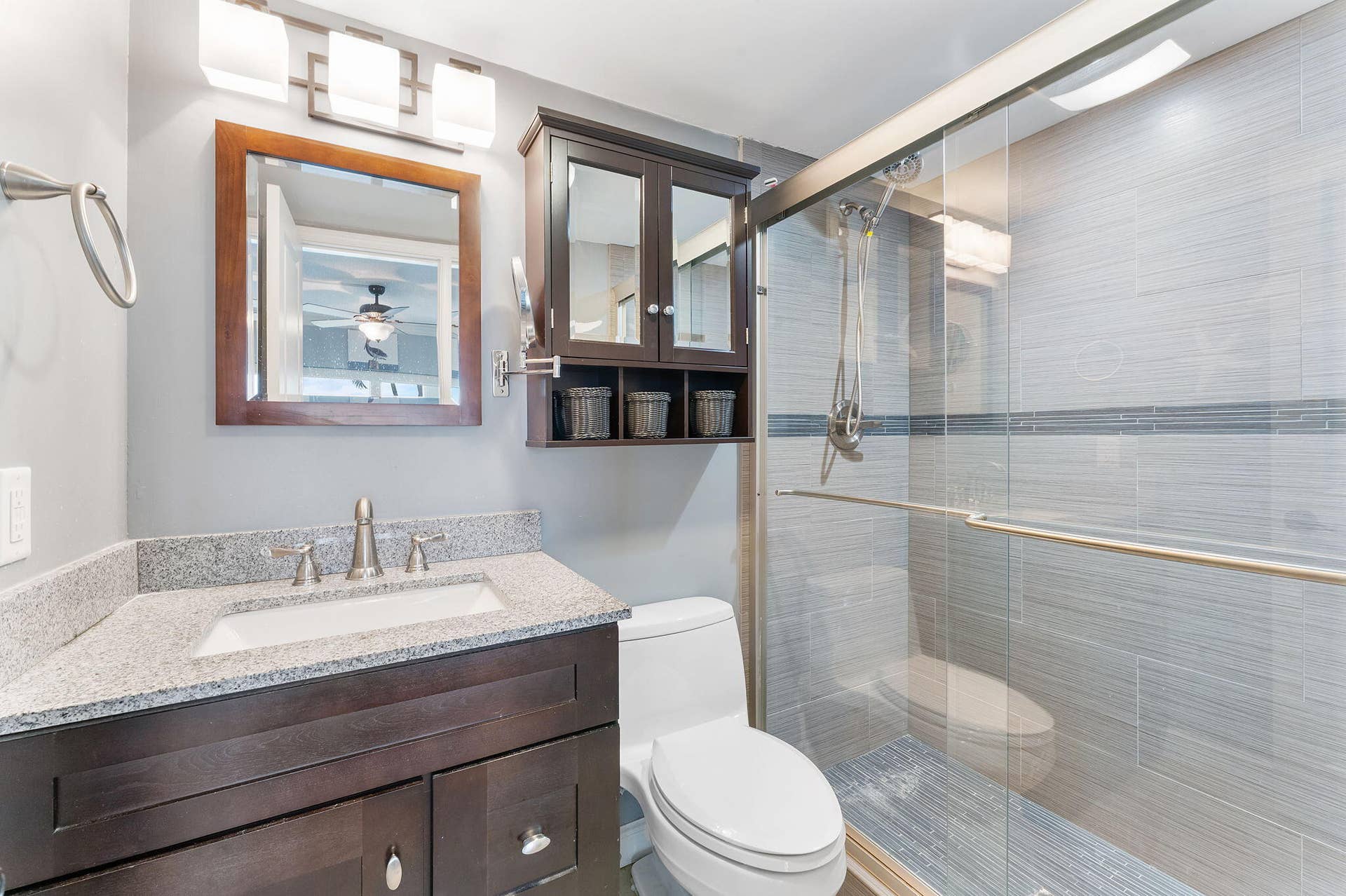 105 NE 19th Avenue, #164, Deerfield Beach, FL 33441 Primary Bathroom