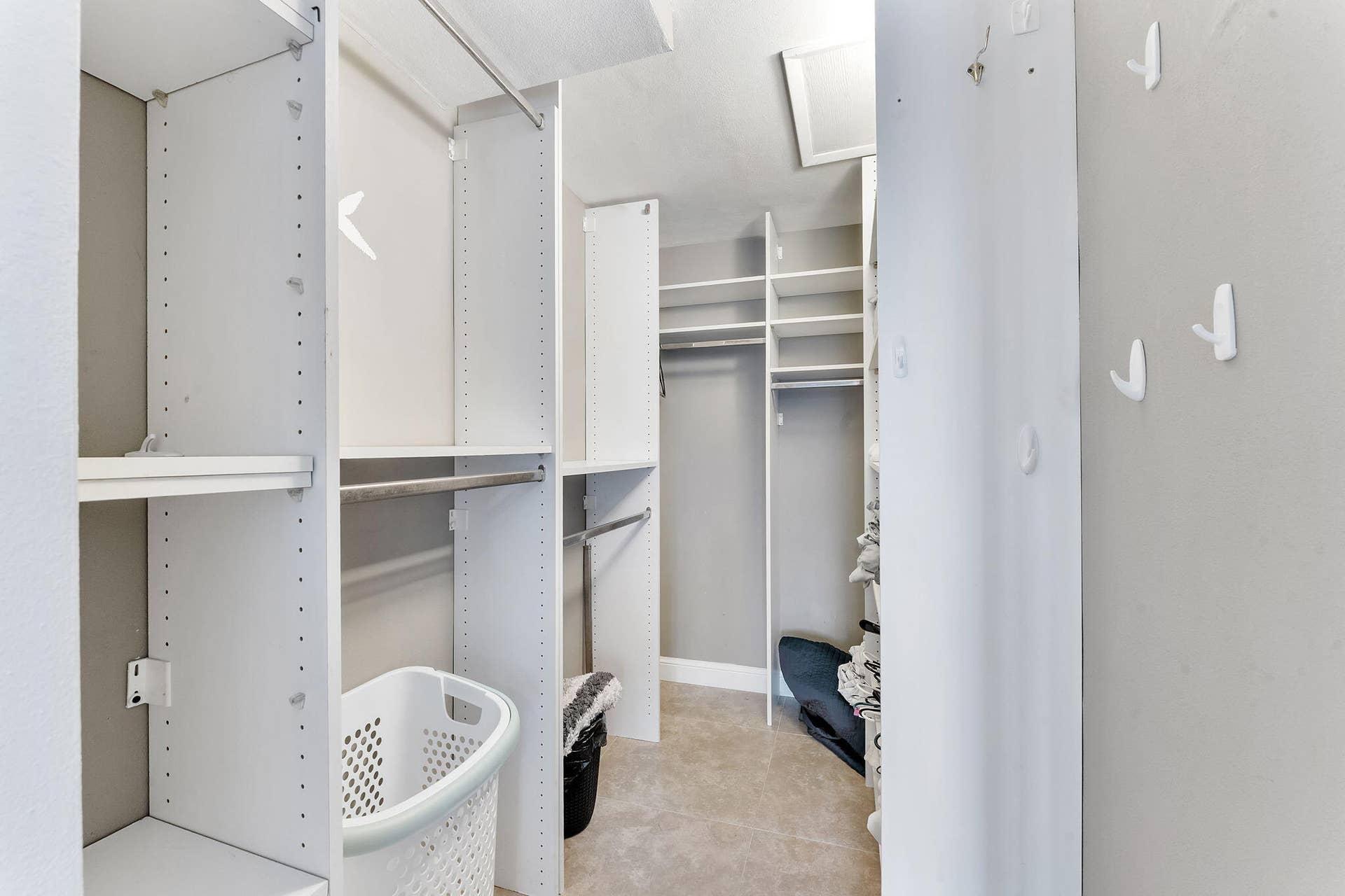 105 NE 19th Avenue, #164, Deerfield Beach, FL 33441 Walk-in Closet