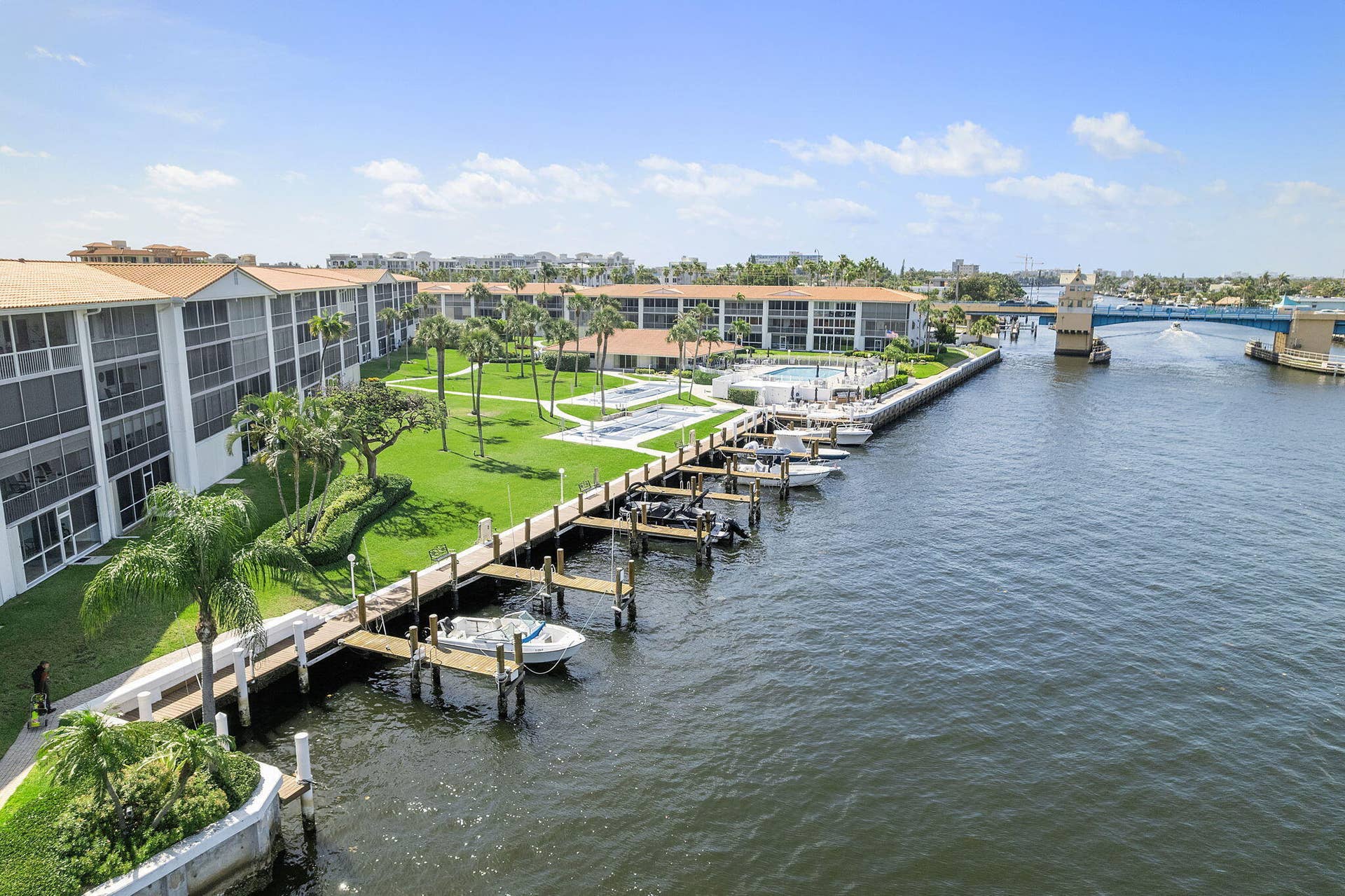 105 NE 19th Avenue, #164, Deerfield Beach, FL 33441 Aerial