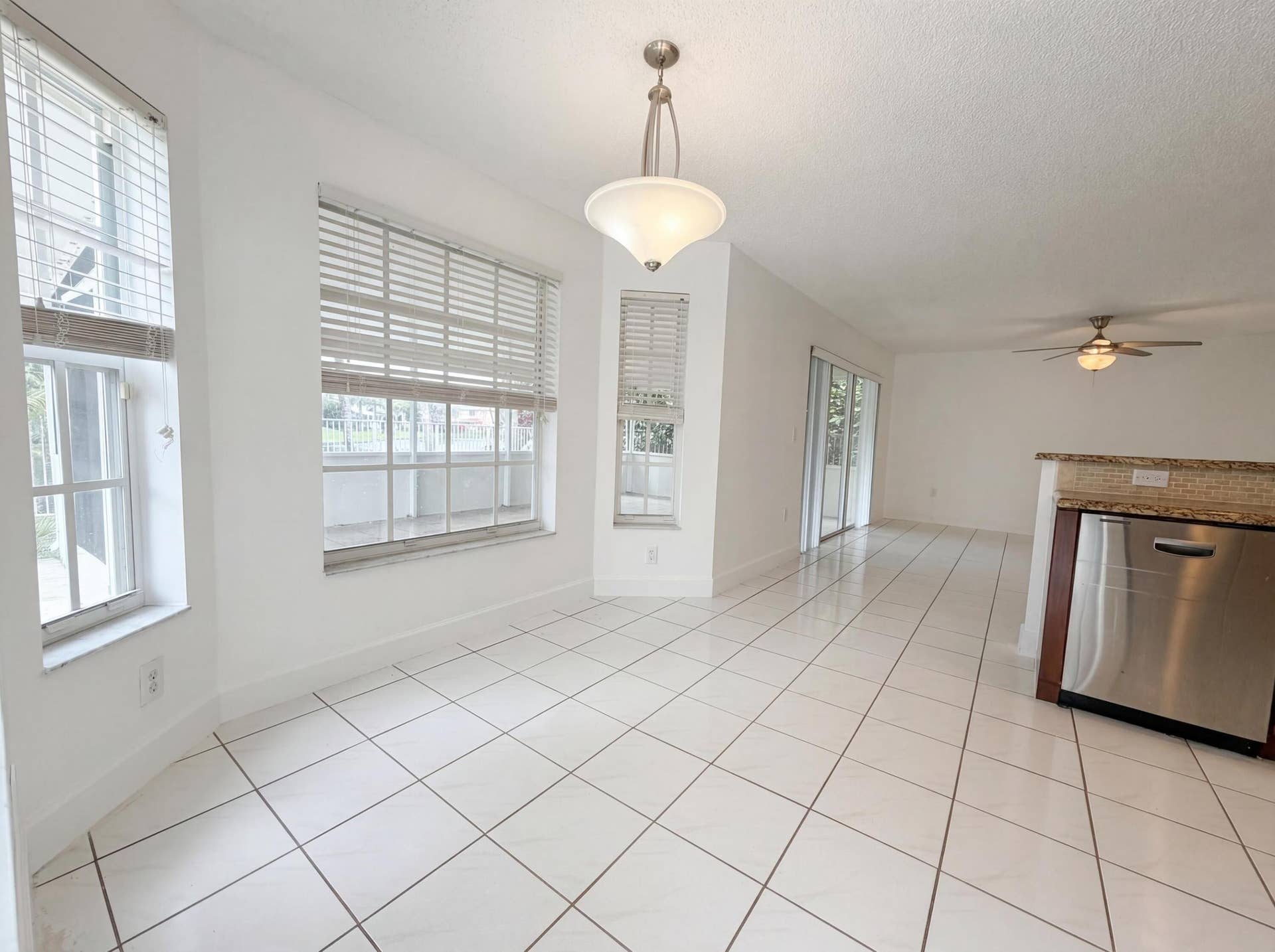 73 Gables Boulevard, Weston, FL 33326 listing_9