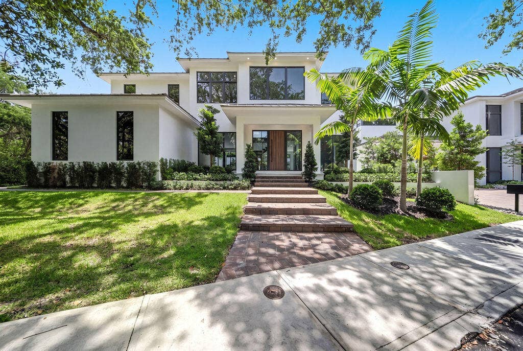 1550 Ponce De Leon Drive, Fort Lauderdale, FL 33316 hf_20260513_151559_8704baac-bc34-48bf-9d