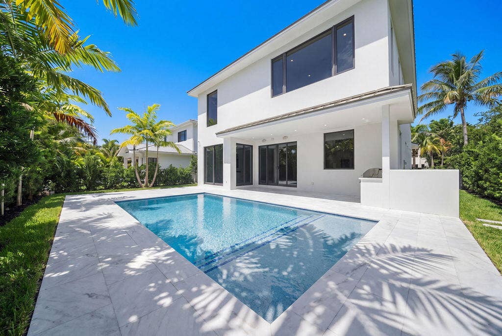 1550 Ponce De Leon Drive, Fort Lauderdale, FL 33316 hf_20260513_152445_3a3adad9-7787-49f3-83