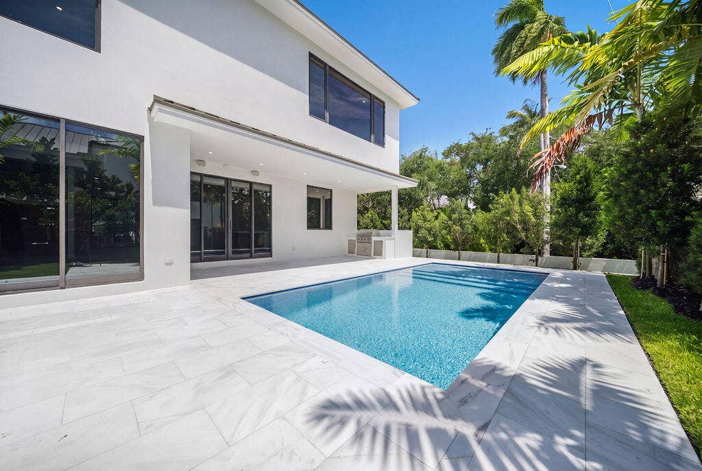 1550 Ponce De Leon Drive, Fort Lauderdale, FL 33316 hf_20260513_162244_9c3d7d84-7916-43a3-ab