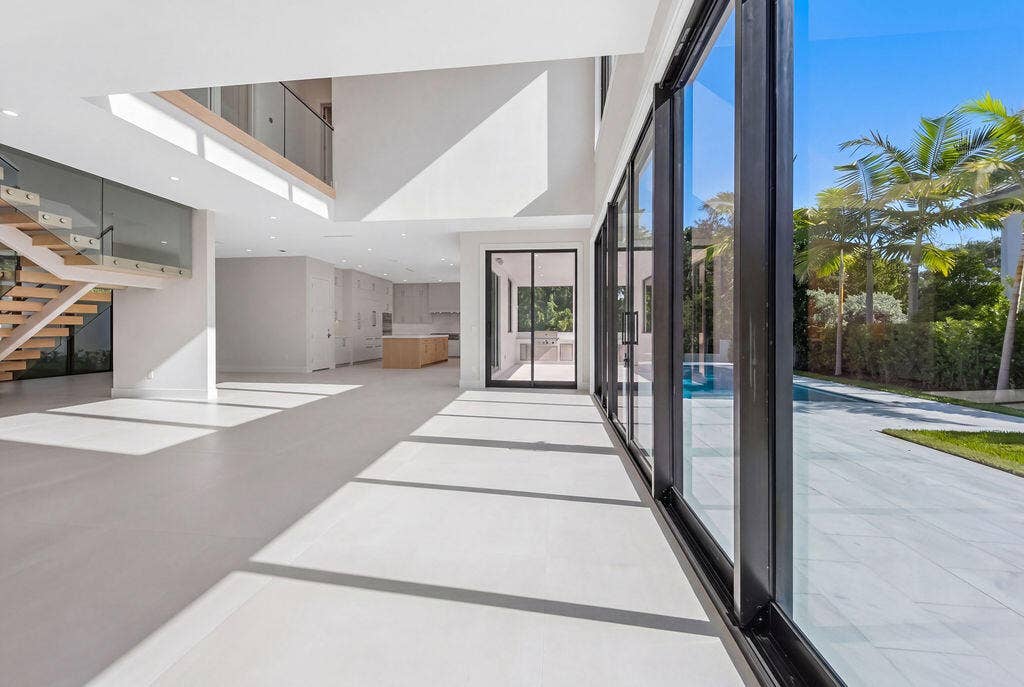 1550 Ponce De Leon Drive, Fort Lauderdale, FL 33316 hf_20260513_114143_99ab80b2-e9ba-4736-91