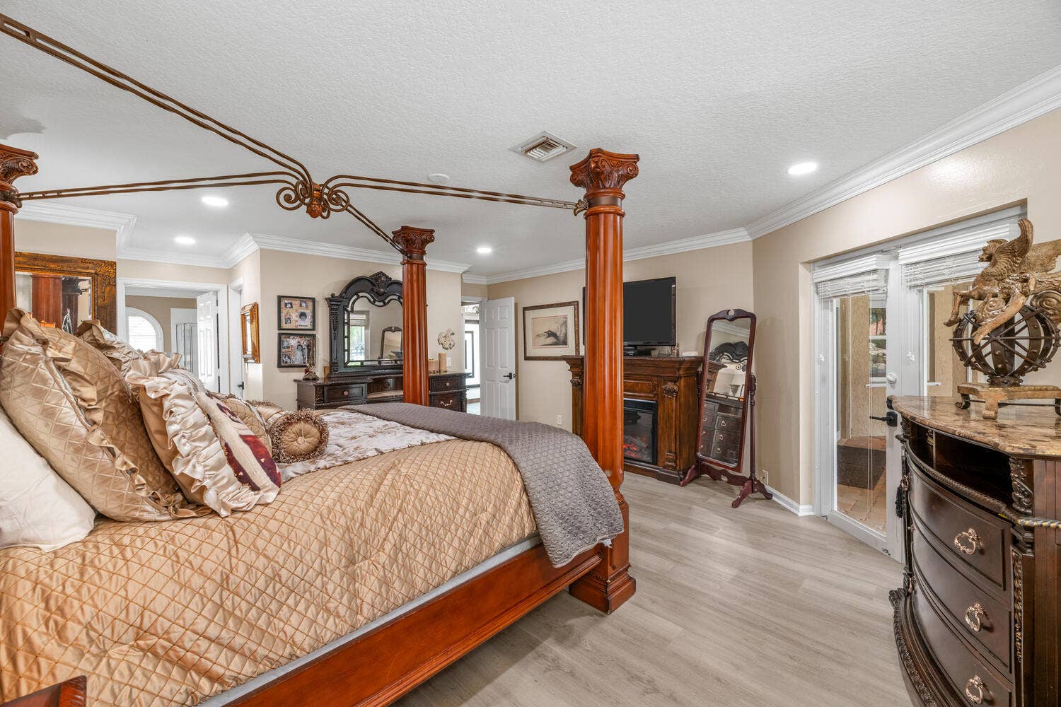 2559 Palm Deer Dr Locahatchee-large-055-