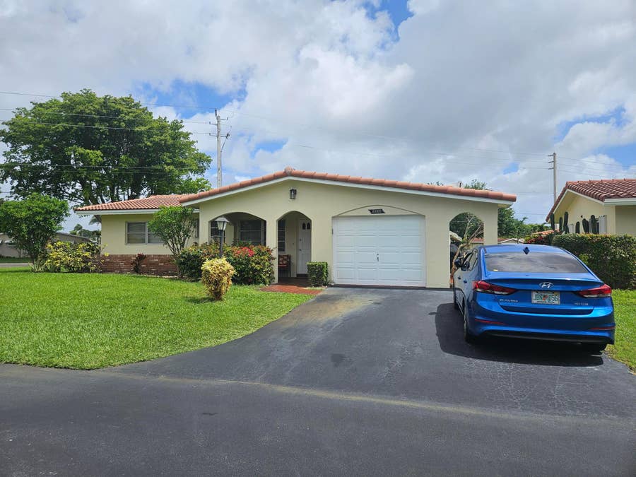 Property photo for 4460 NW 13th Avenue, Deerfield Beach, FL