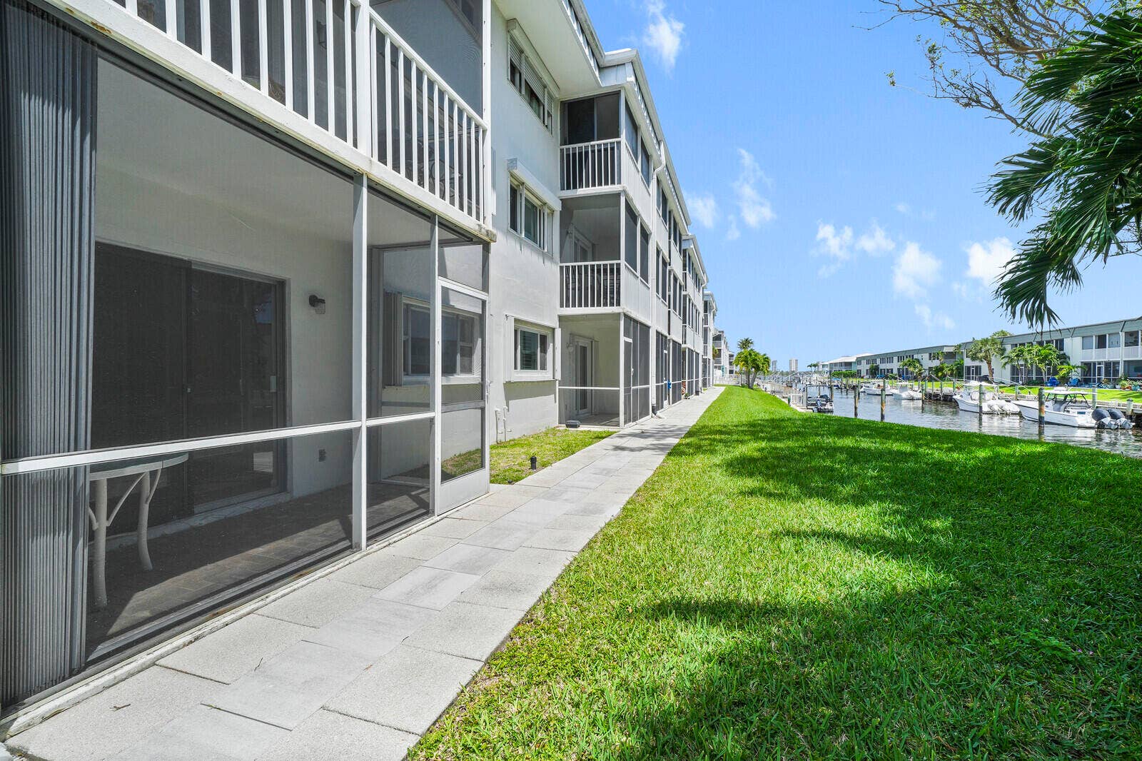 Lawn & Inlet views