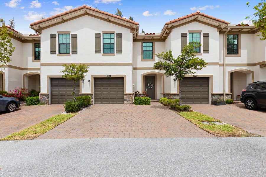 Property photo for 1004 Sweet Briar Lane, Riviera Beach, FL