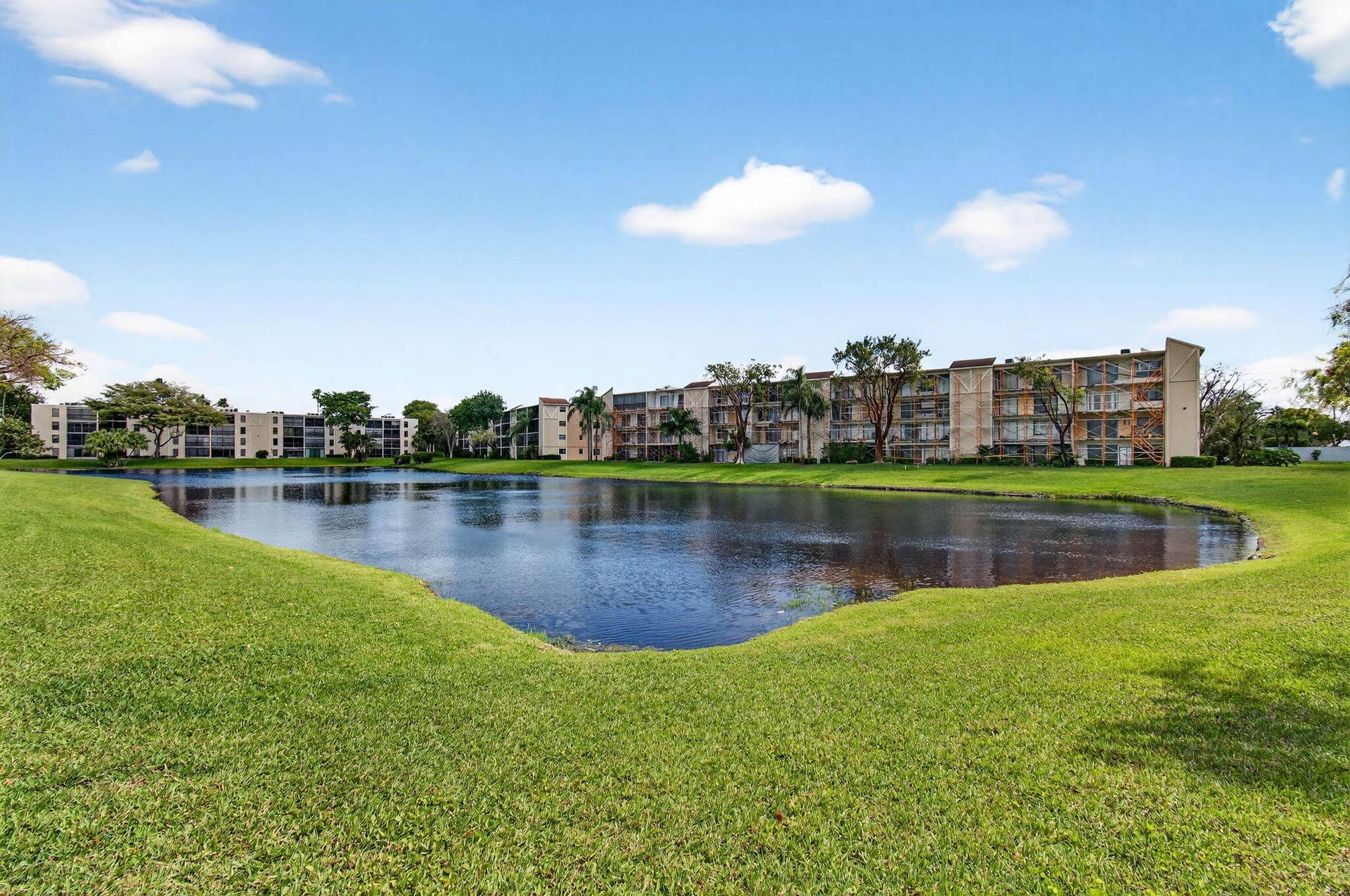 14360 Strathmore Lane, #406, Delray Beach, FL 33446 85-web-or-mls-DSC_2190