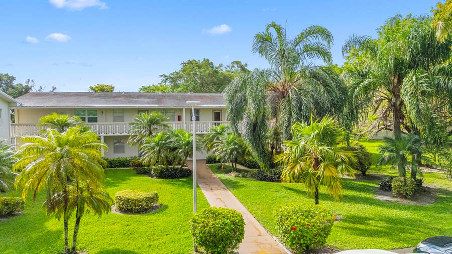 Property photo for 266 Ventnor S, Deerfield Beach, FL
