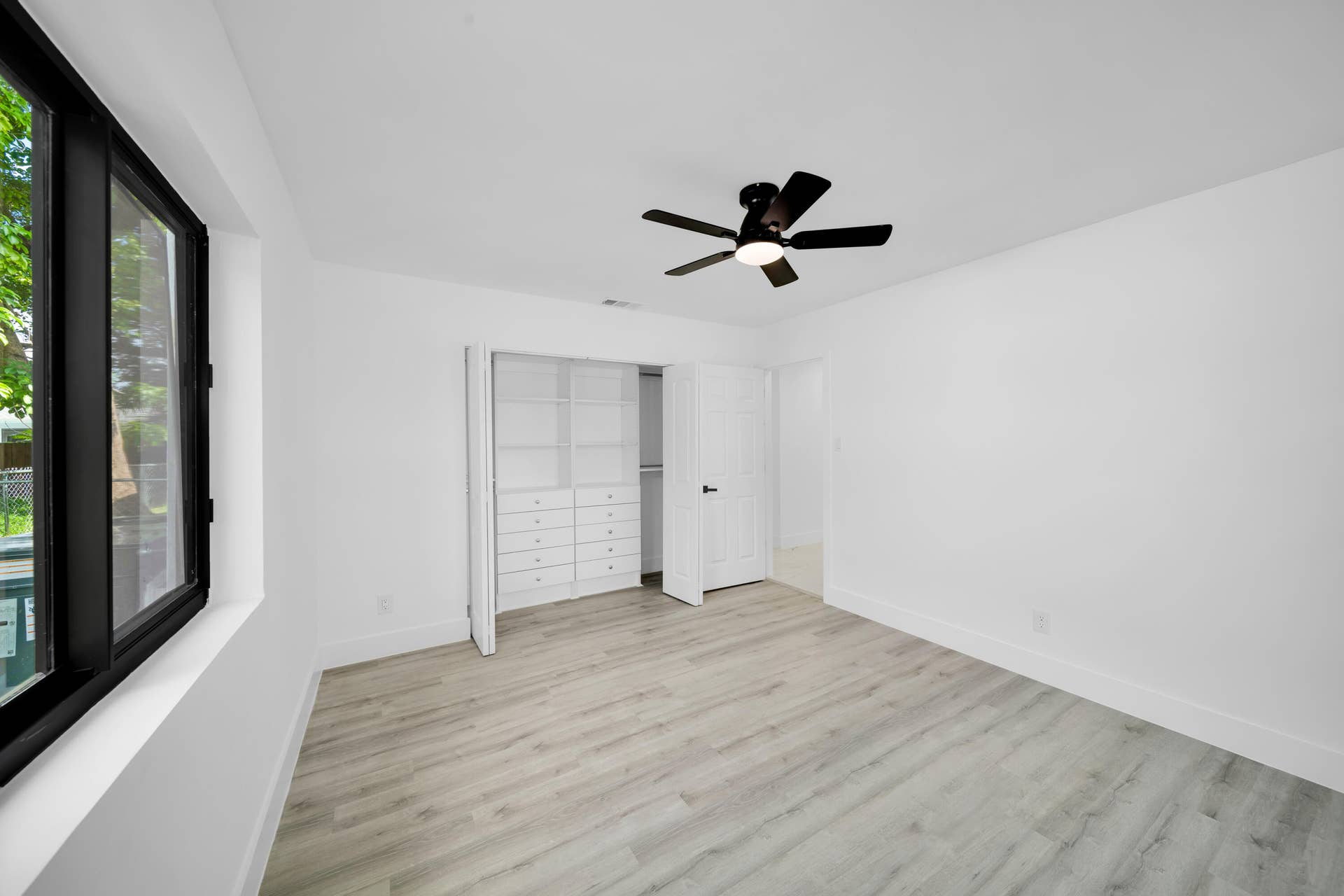 7301 NW 13th Court, Plantation, FL 33313 7301 NW 13th Ct Plantation 12