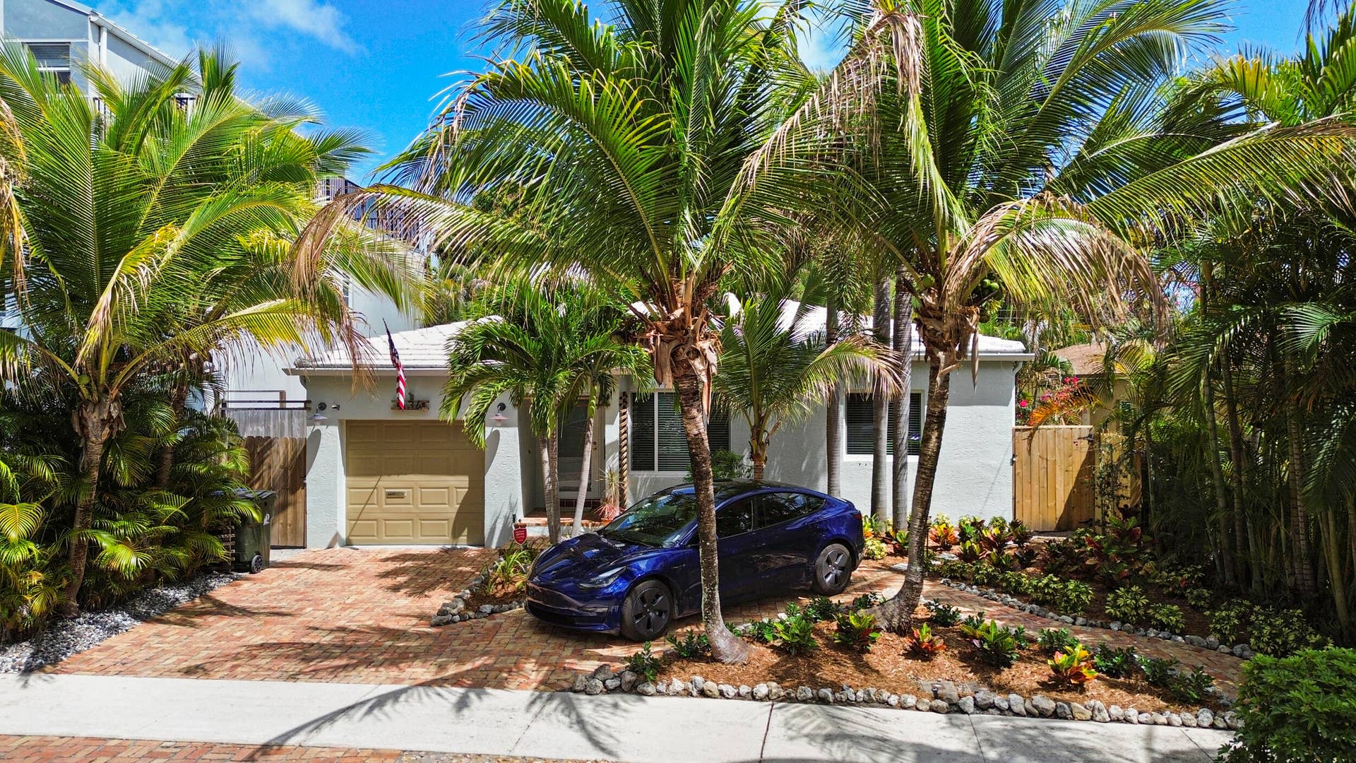 634 NE 17th Way, Fort Lauderdale, FL 33304 dji_0839