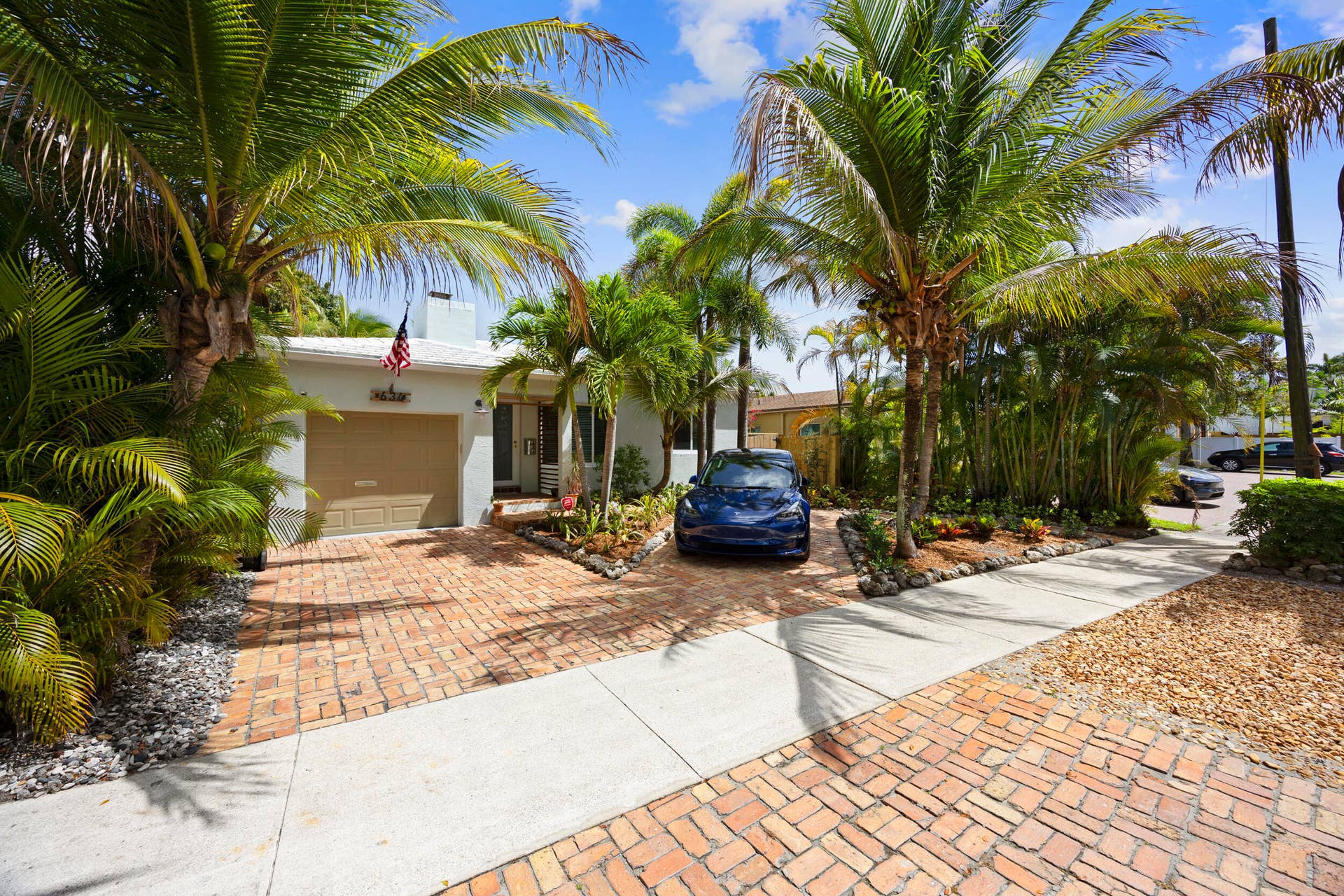 634 NE 17th Way, Fort Lauderdale, FL 33304 453a3552