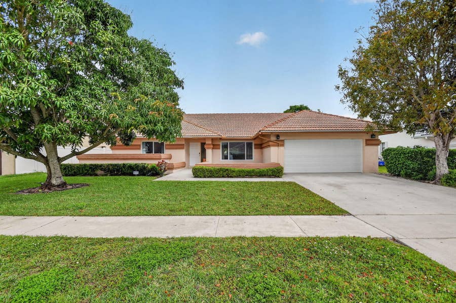 Property photo for 9501 Majestic Way, Boynton Beach, FL