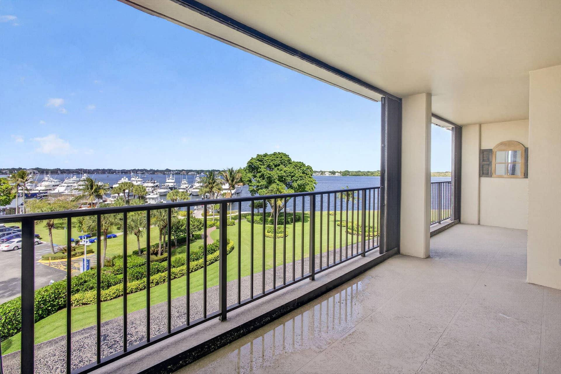 136 LAKESHORE Drive, #511, North Palm Beach, FL 33408 27-web-or-mls-5D1A1188