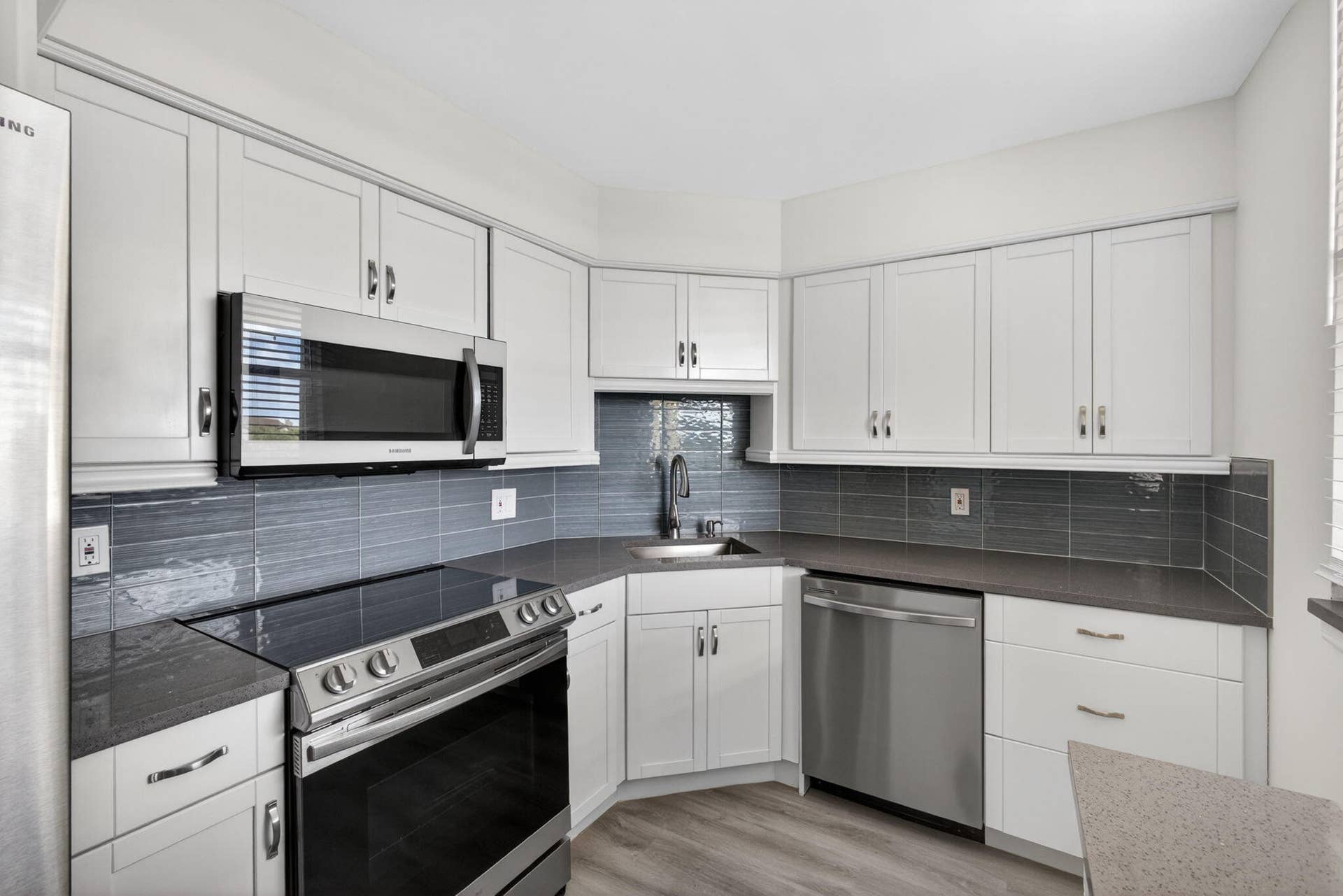 136 LAKESHORE Drive, #511, North Palm Beach, FL 33408 10-web-or-mls-5D1A1103