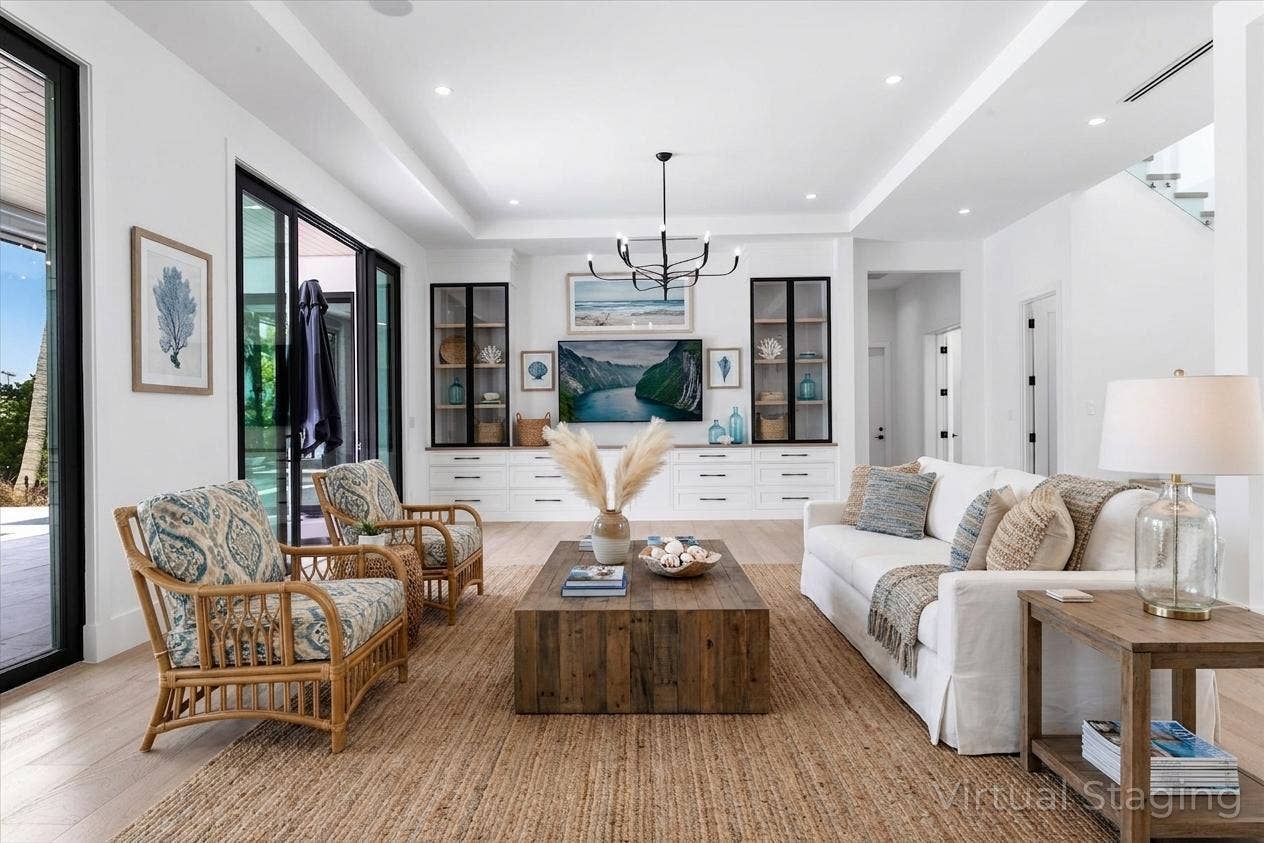 619 Riverside Road, North Palm Beach, FL 33408 Downstairs Open Floor Plan/Formal Living