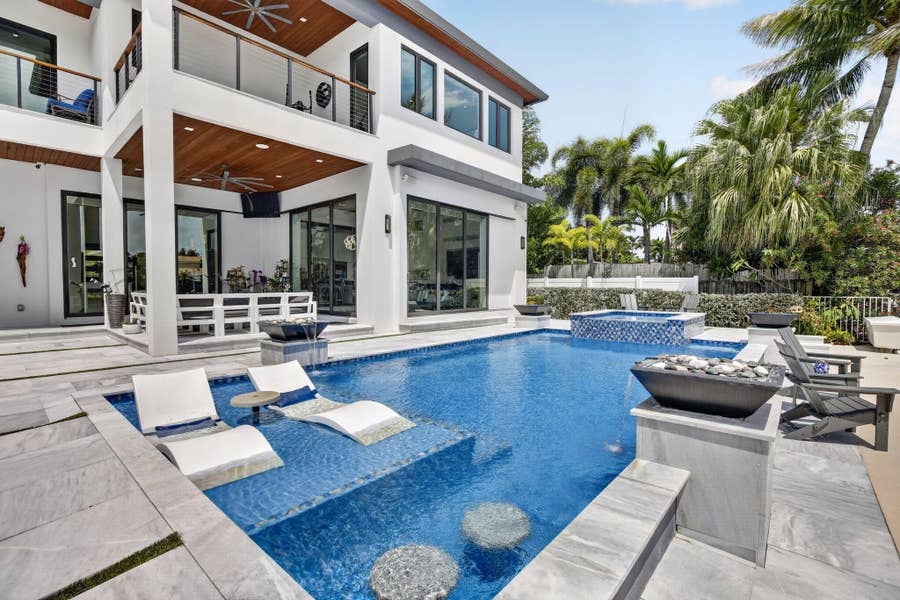 Property photo for 334 Isle Of Capri Drive, Fort Lauderdale, FL