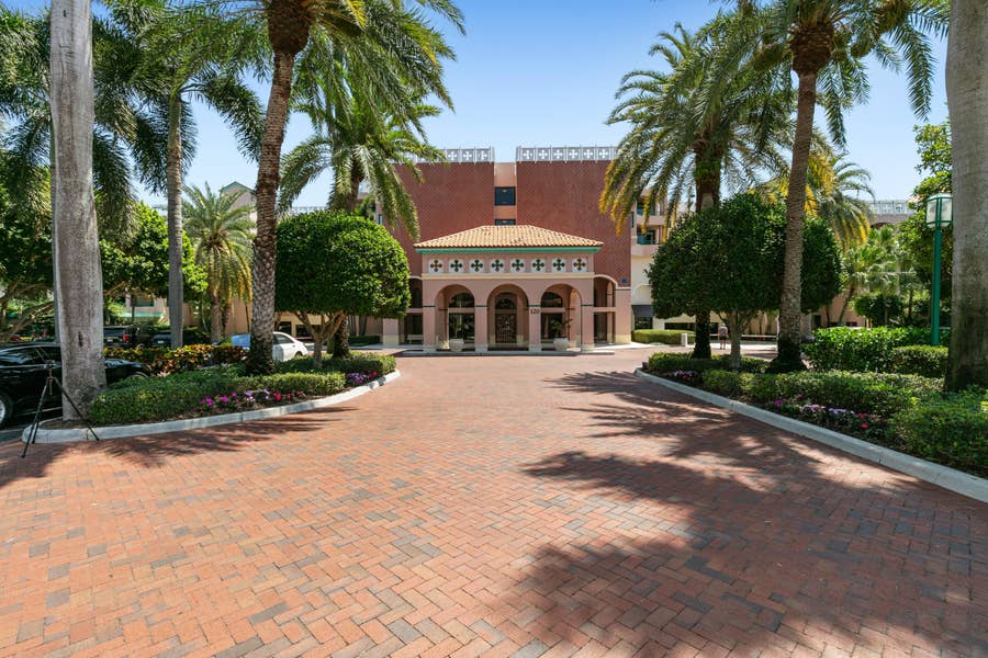Property photo for 120 SE 5th Avenue, #Apt 128, Boca Raton, FL