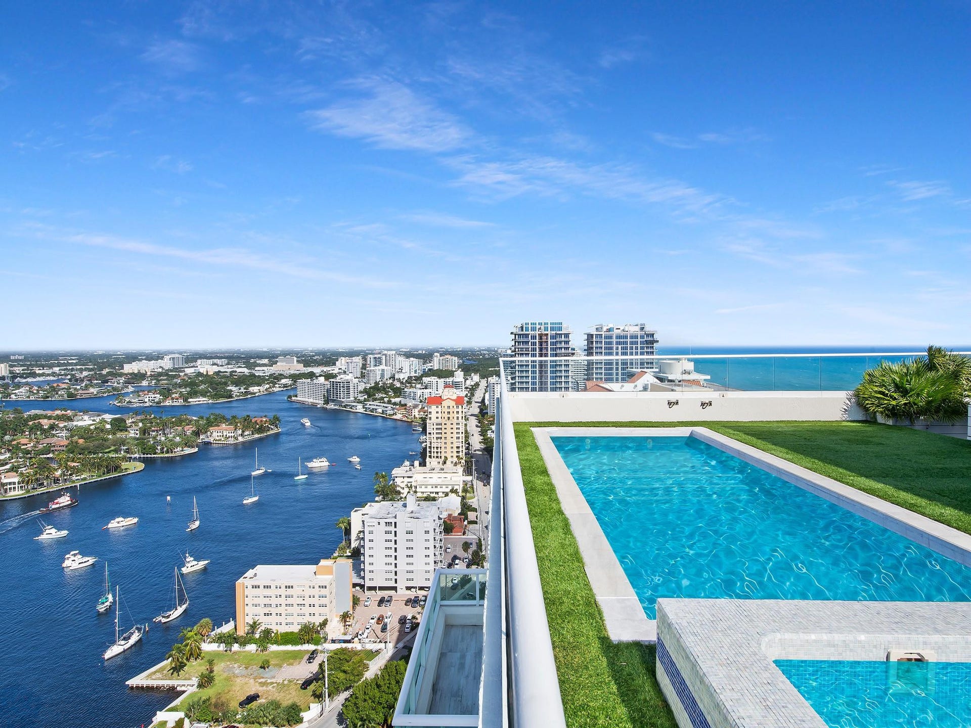 101 S Fort Lauderdale Beach Boulevard, #2905, Fort Lauderdale, FL 33316 Rooftop Pool & Spa