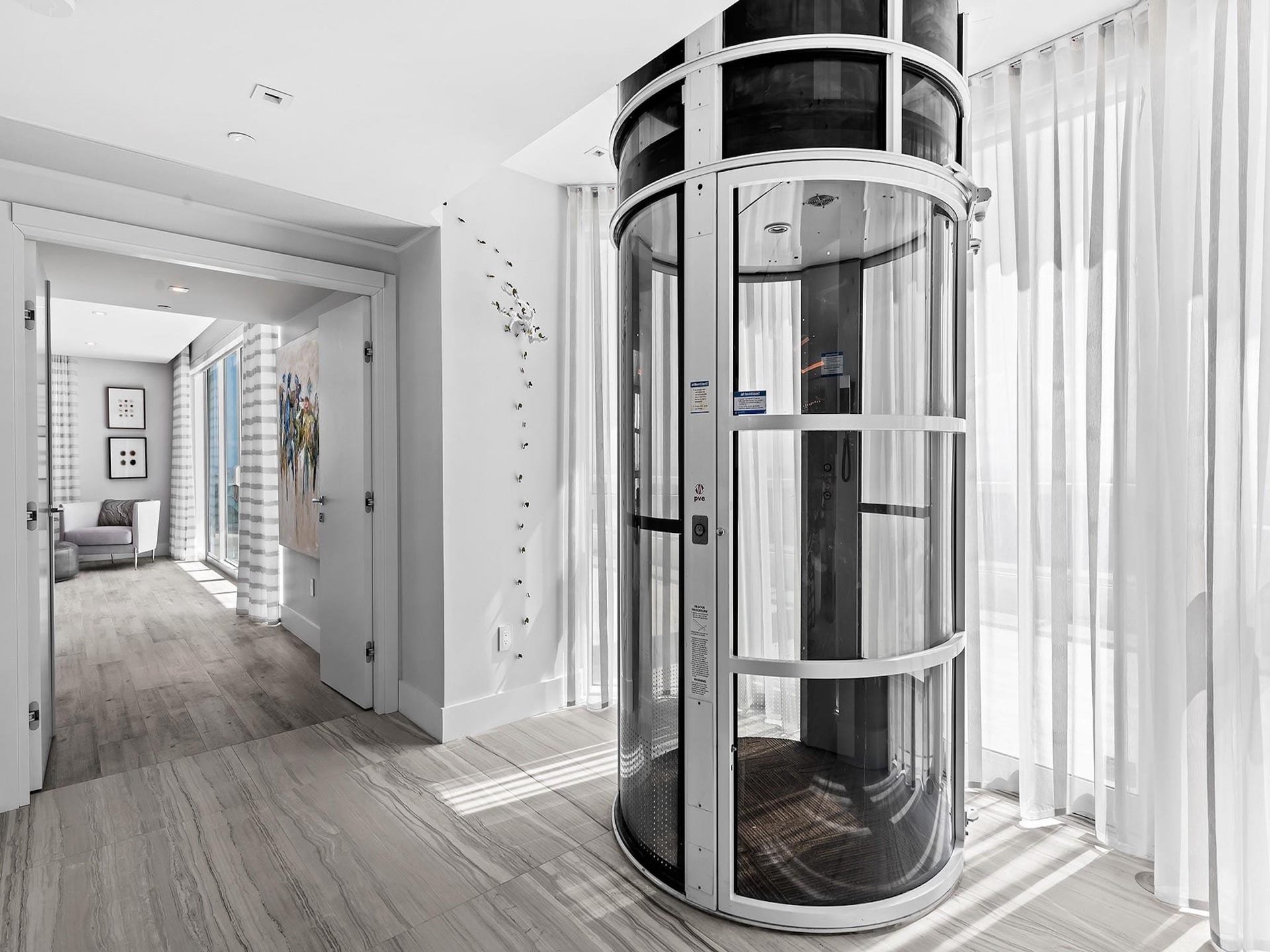 101 S Fort Lauderdale Beach Boulevard, #2905, Fort Lauderdale, FL 33316 Private Elevator