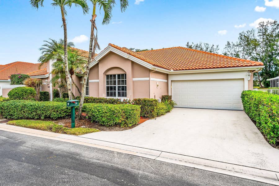 Property photo for 230 Eagleton Estate Boulevard, Palm Beach Gardens, FL