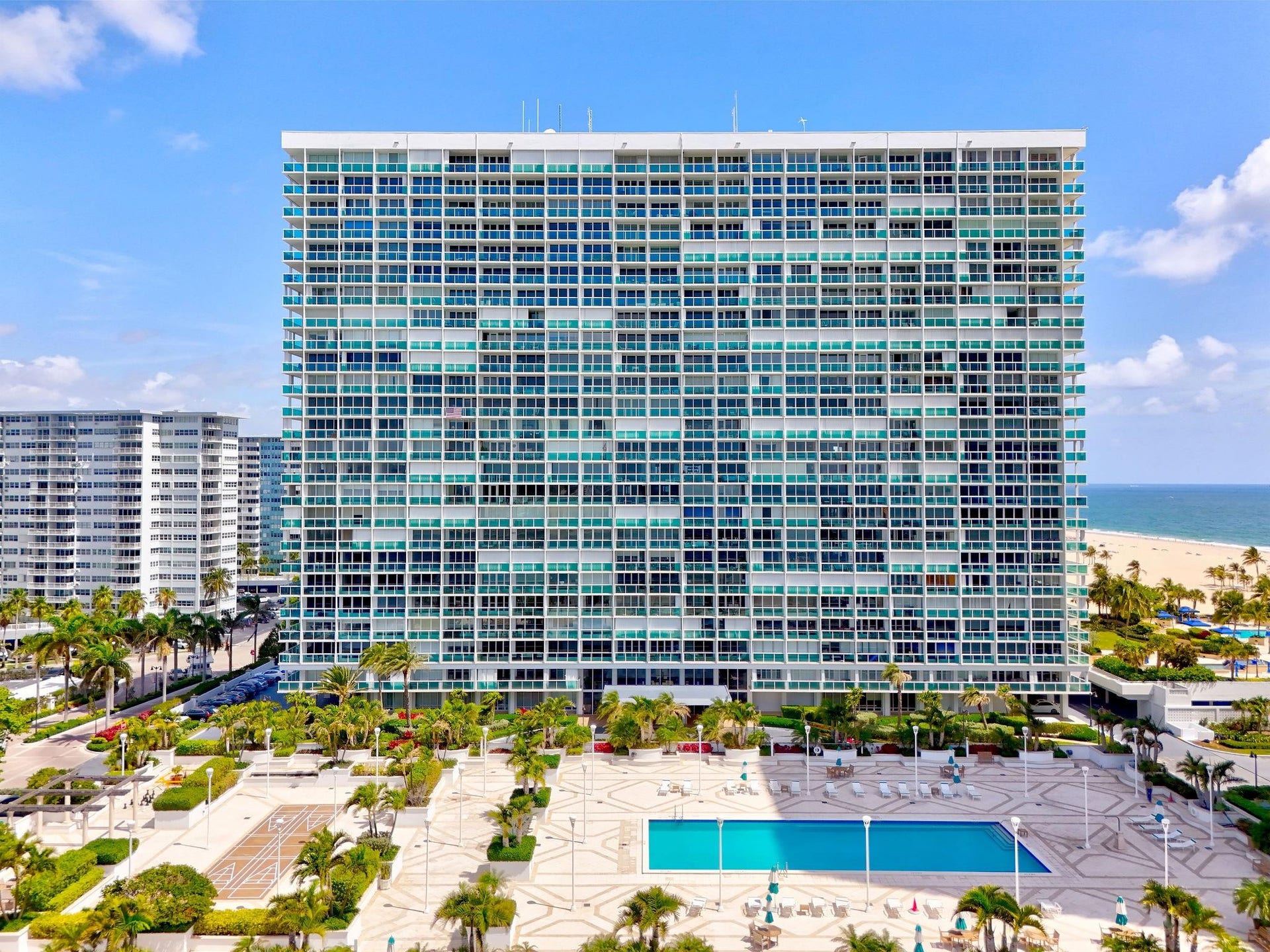 2100 S Ocean Lane, #2508PH, Fort Lauderdale, FL 33316 2nd pool for owners use.