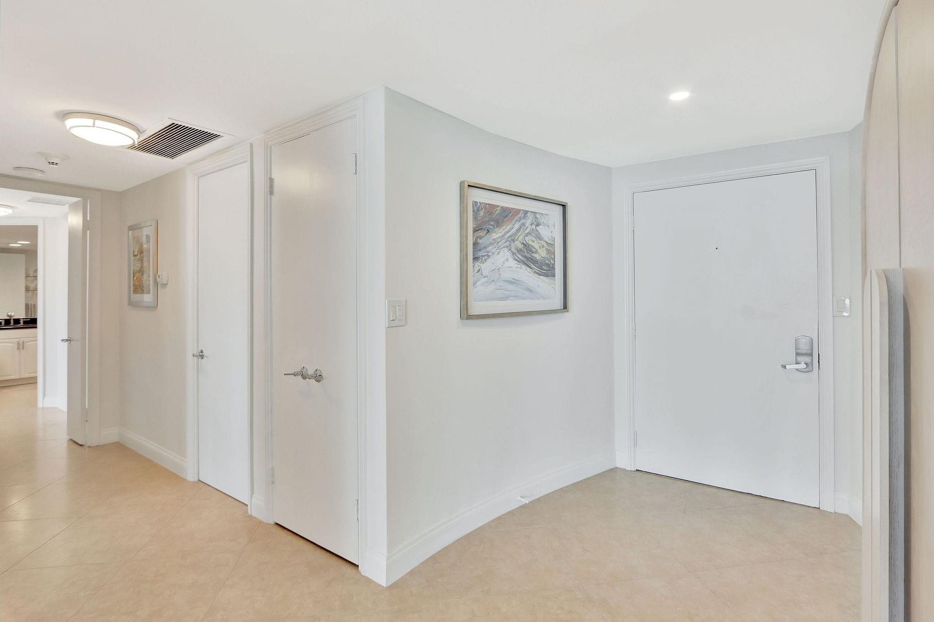 2100 S Ocean Lane, #2508PH, Fort Lauderdale, FL 33316 Entry Way