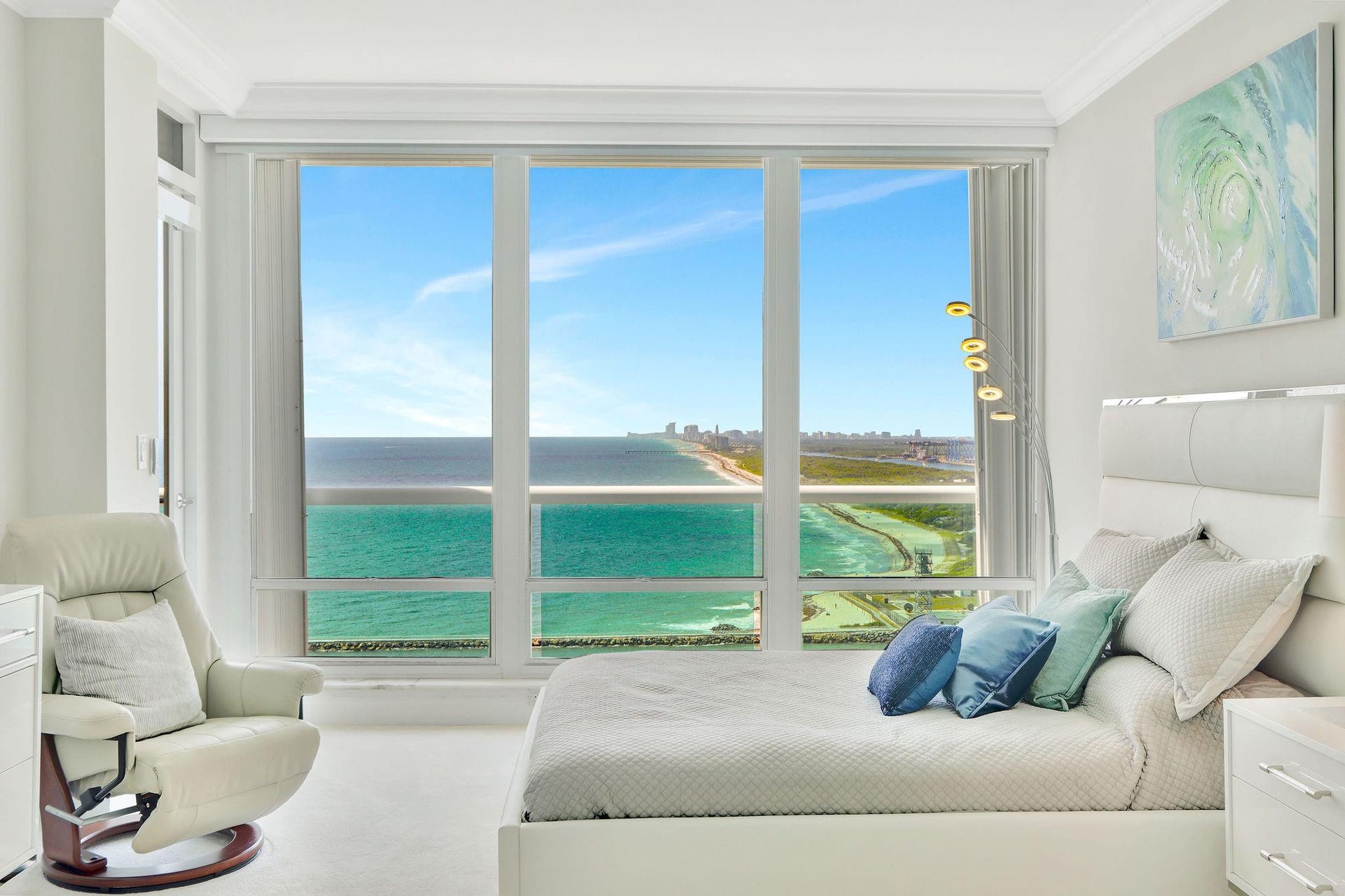 2100 S Ocean Lane, #2508PH, Fort Lauderdale, FL 33316 WOW. Your guests will not want to leave