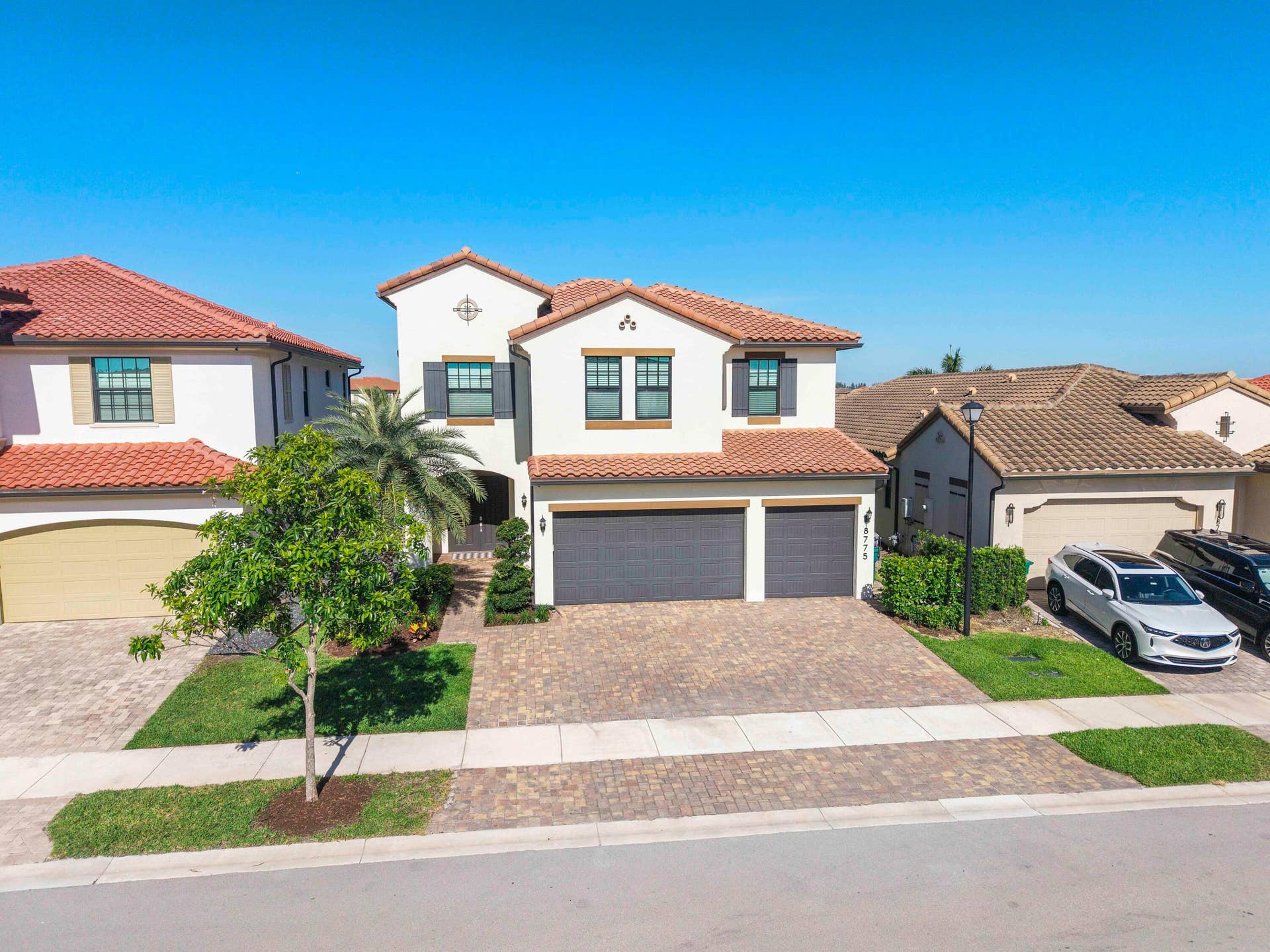 8775 E Baypoint Cir v2_016