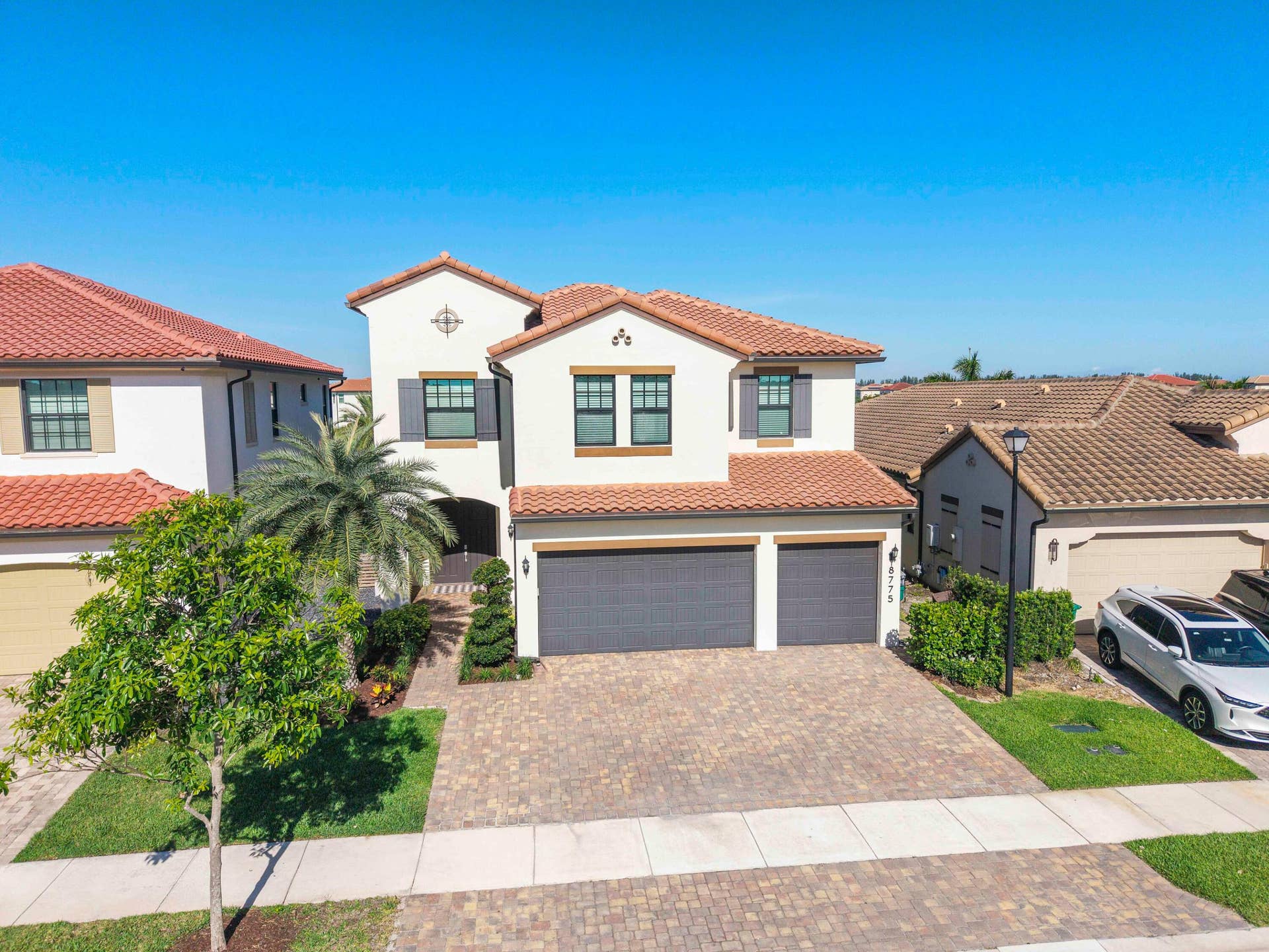 8775 E Baypoint Cir v2_014