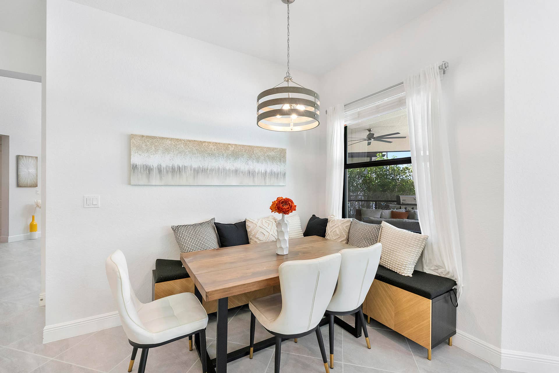 Breakfast Nook