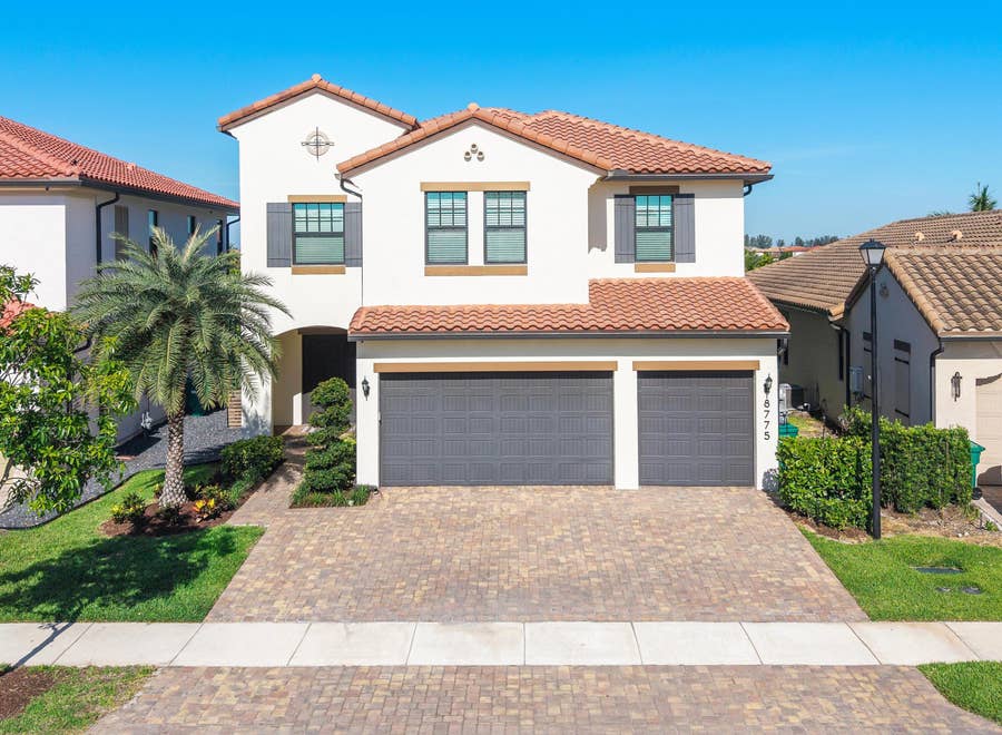 Property photo for 8775 E Baypoint Circle, Parkland, FL
