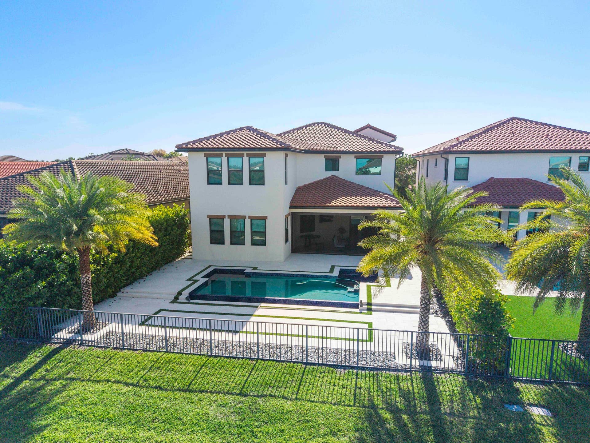 8775 E Baypoint Cir v2_012