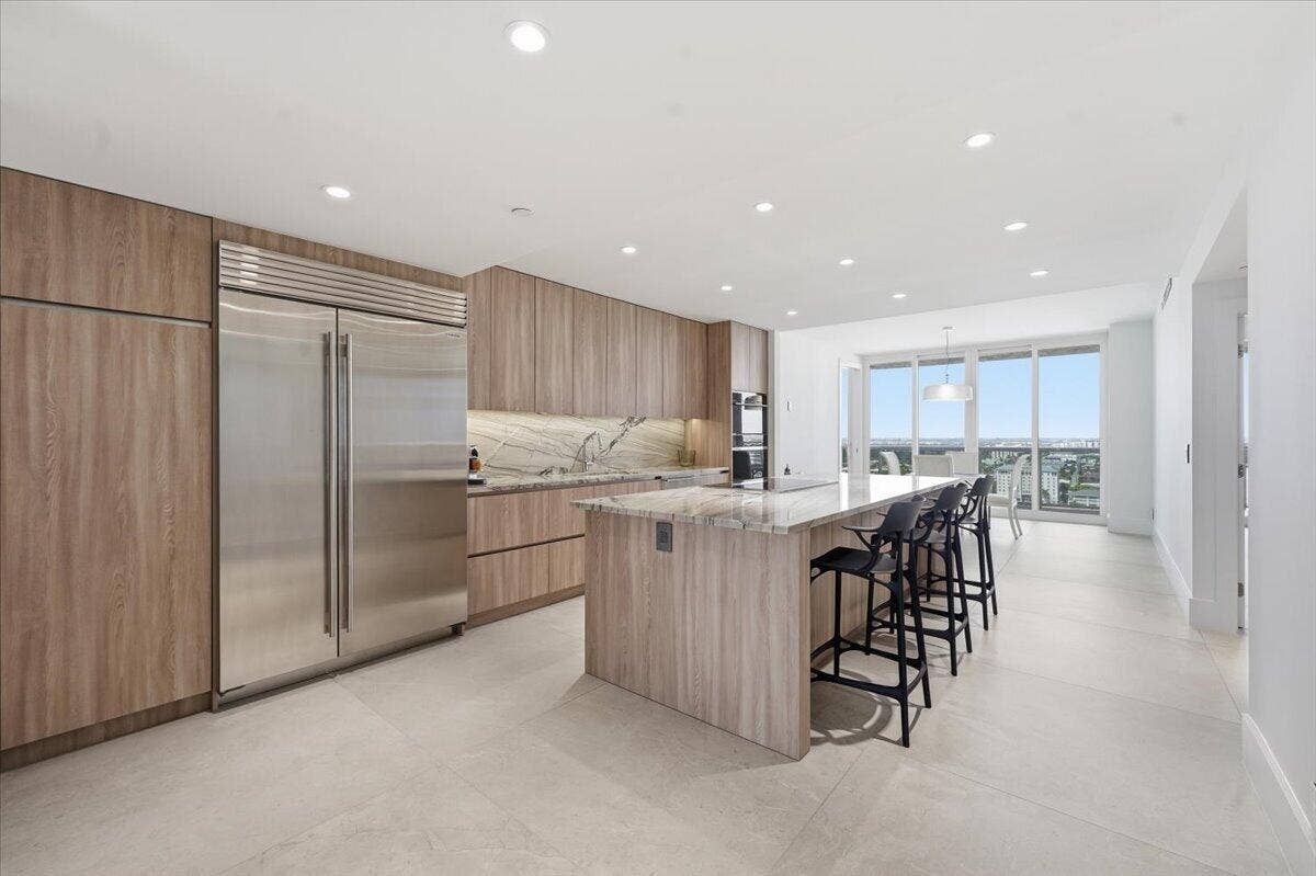 3100 N Ocean Boulevard N, #1902, Fort Lauderdale, FL 33308 kitchen