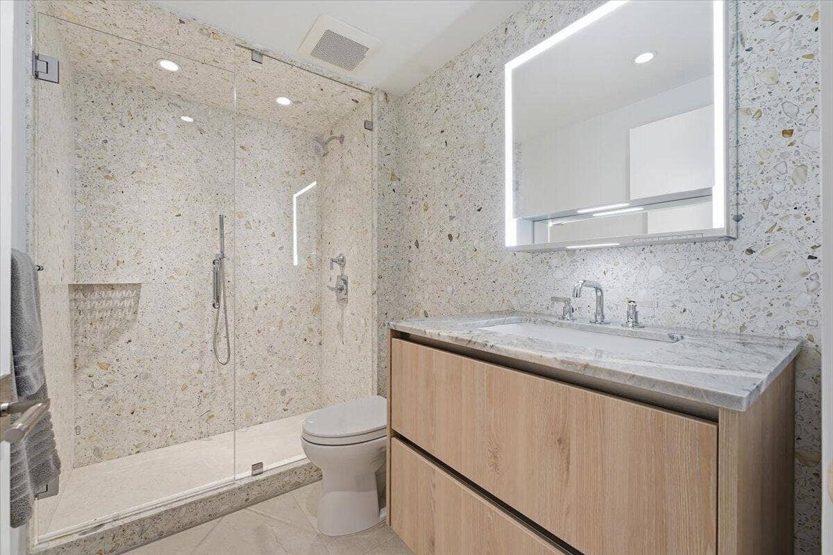 3100 N Ocean Boulevard N, #1902, Fort Lauderdale, FL 33308 guest bath