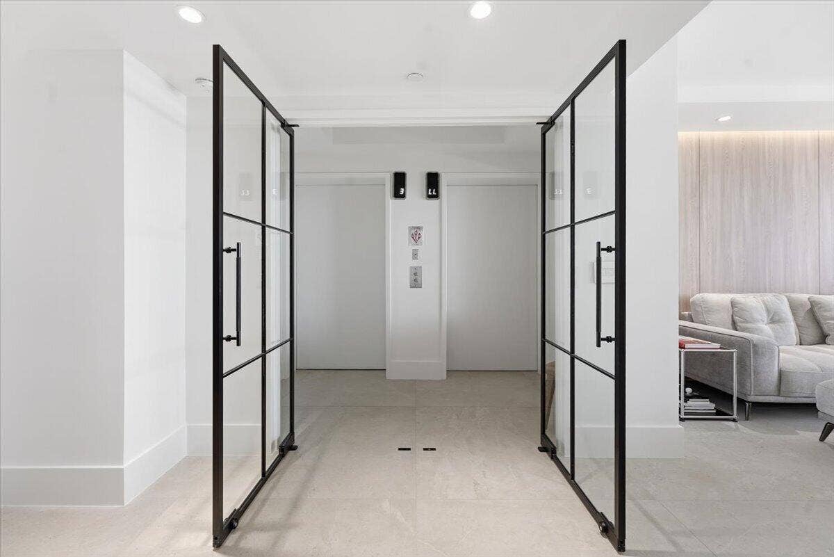 3100 N Ocean Boulevard N, #1902, Fort Lauderdale, FL 33308 private elevator