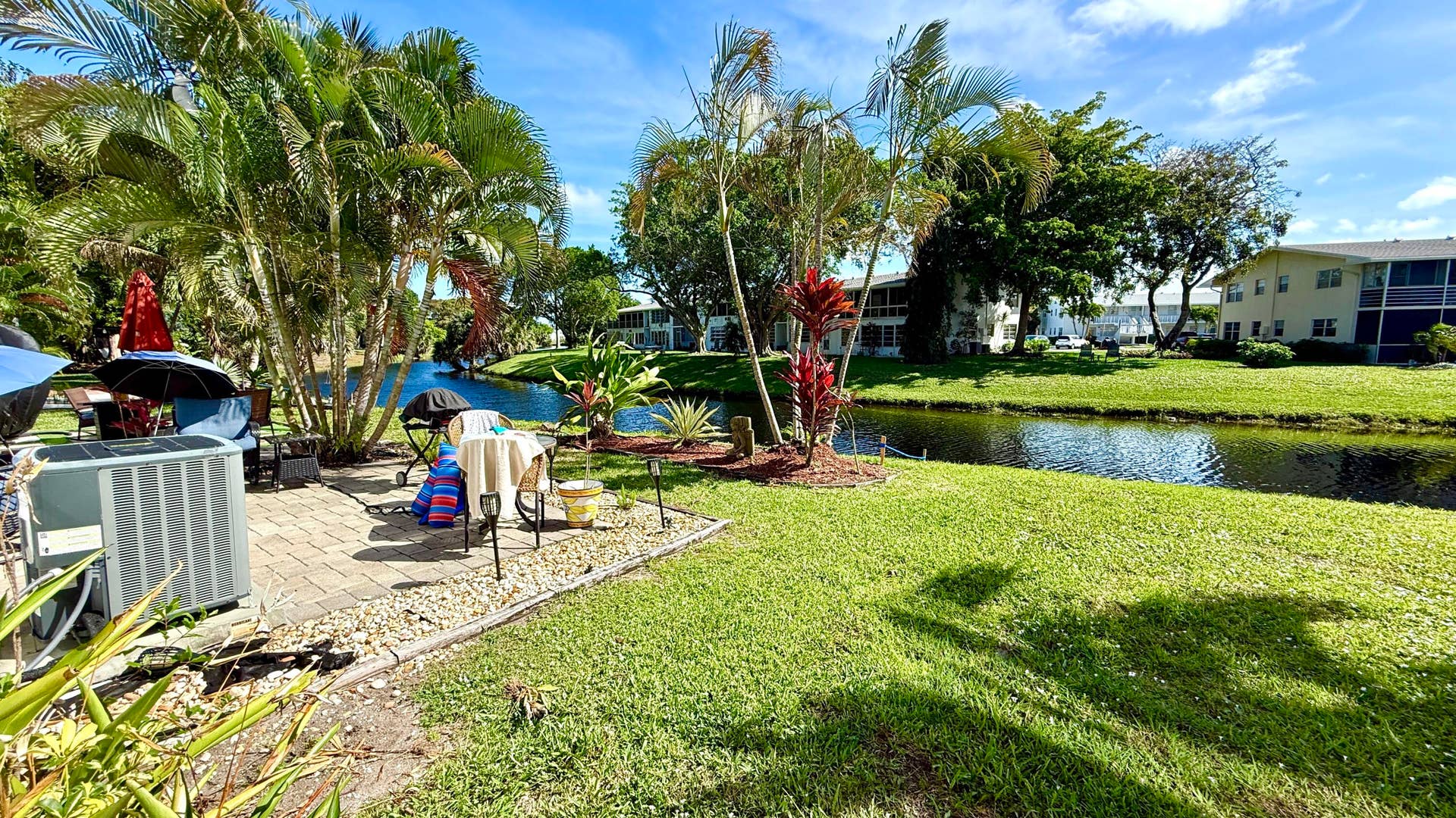79 Lyndhurst D, Deerfield Beach, FL 33442 Rear Water View