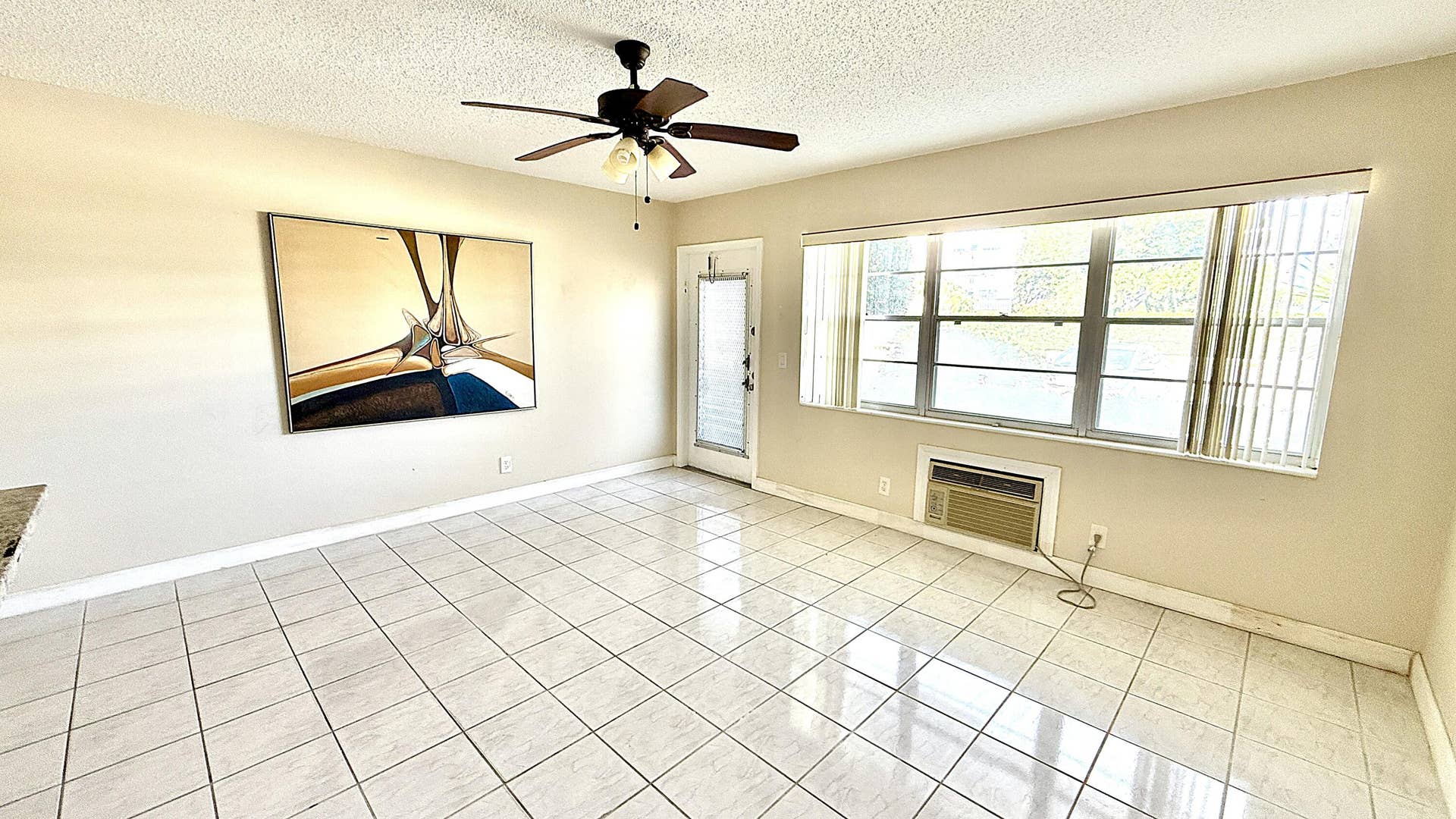 79 Lyndhurst D, Deerfield Beach, FL 33442 Living Room 5