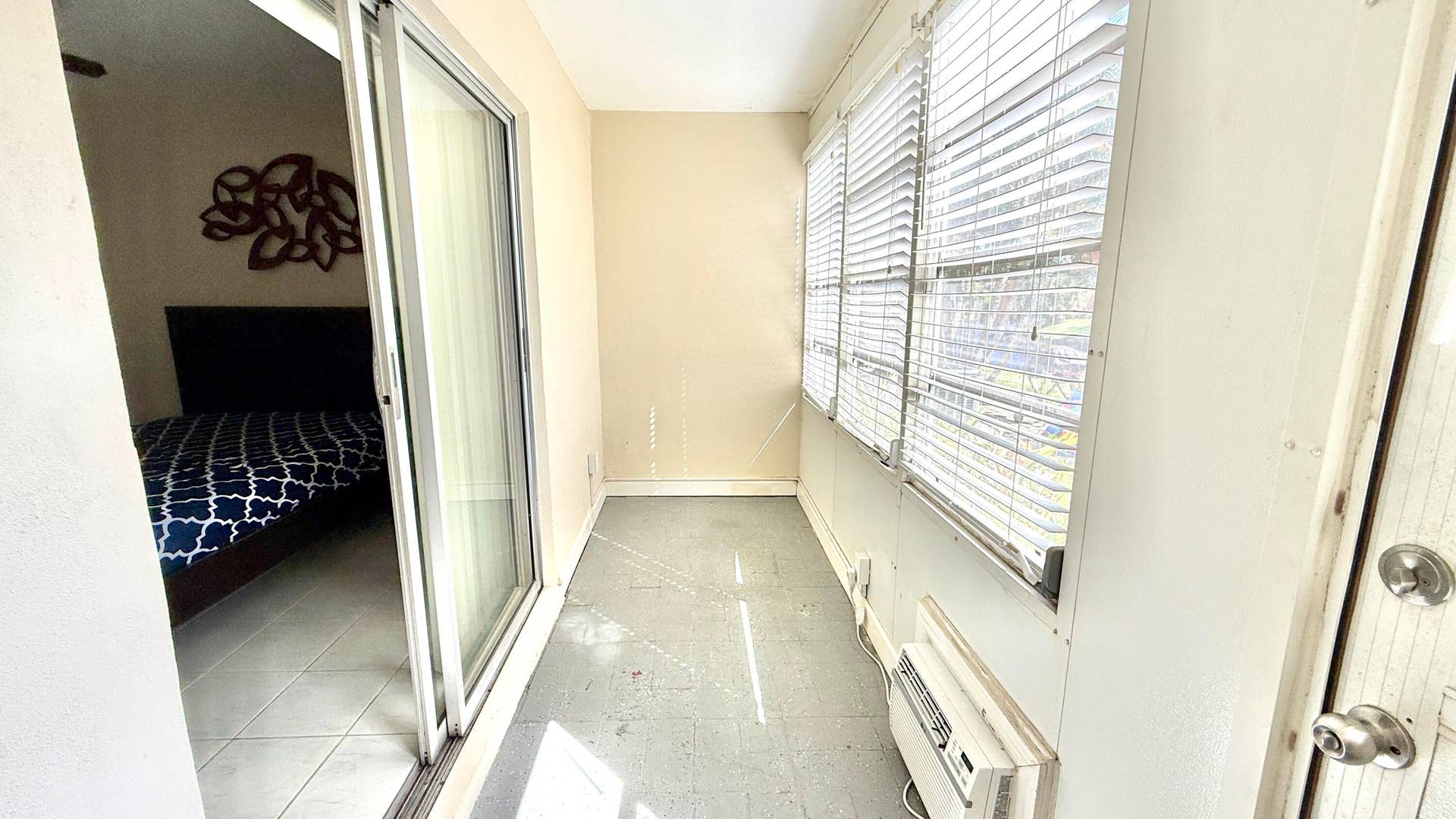 79 Lyndhurst D, Deerfield Beach, FL 33442 Enclosed Patio
