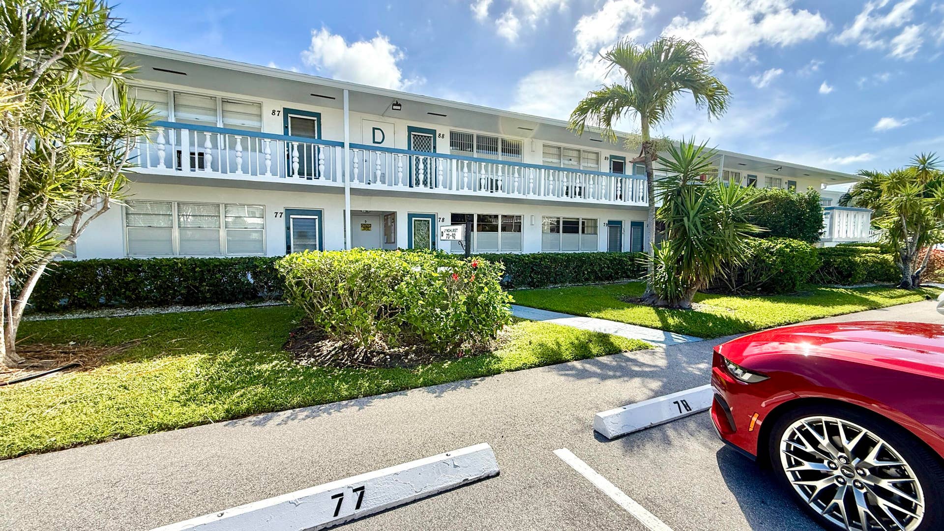 79 Lyndhurst D, Deerfield Beach, FL 33442 Front View