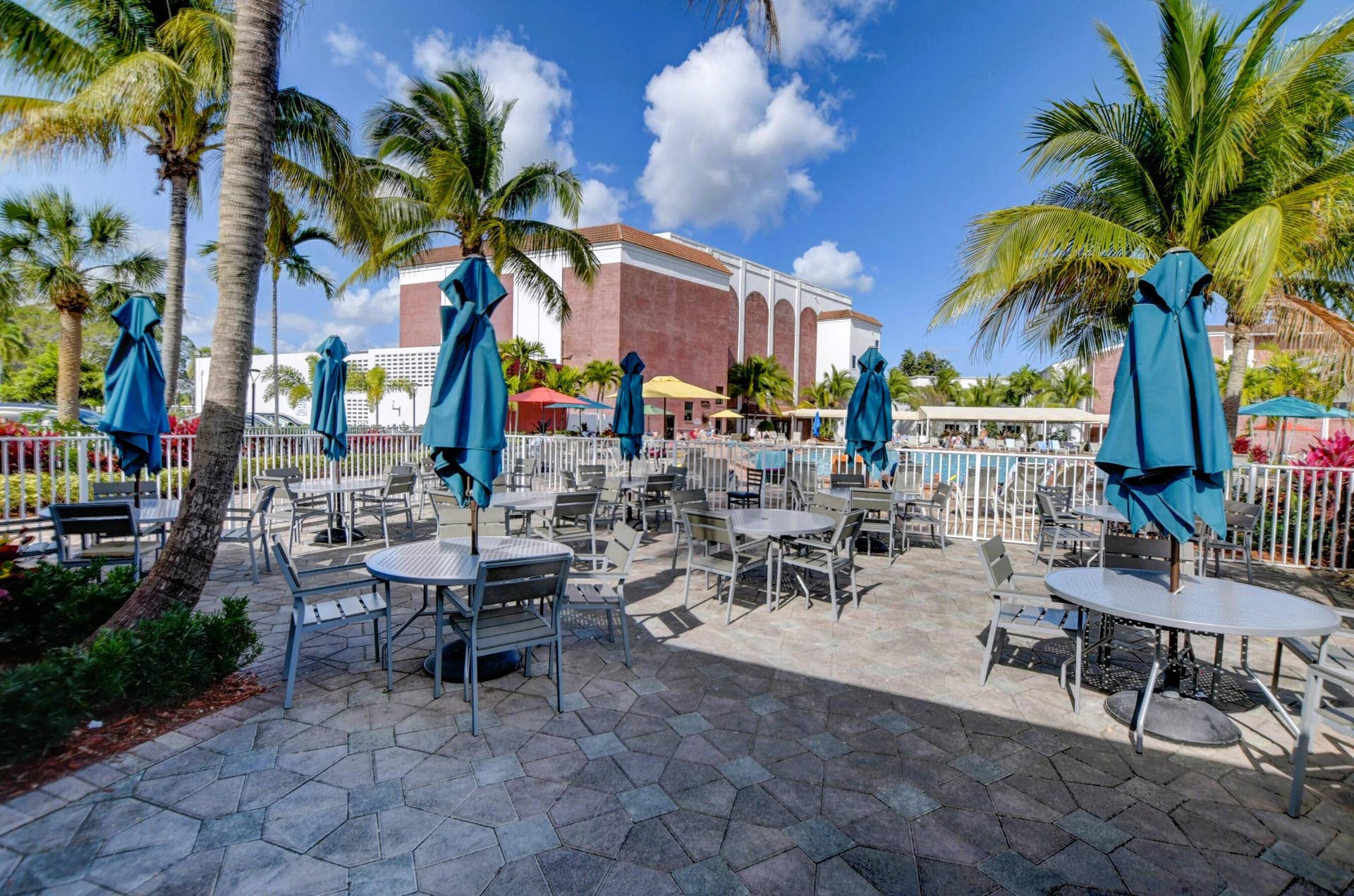 79 Lyndhurst D, Deerfield Beach, FL 33442 Clubhouse Pool Patio