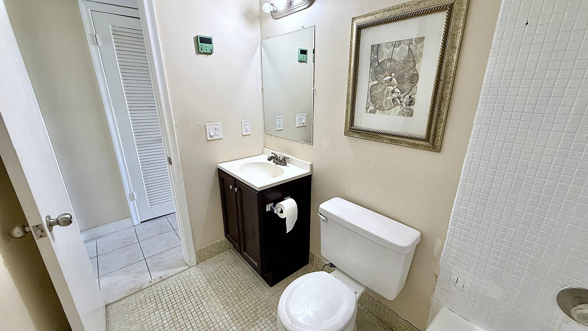 79 Lyndhurst D, Deerfield Beach, FL 33442 Bathroom