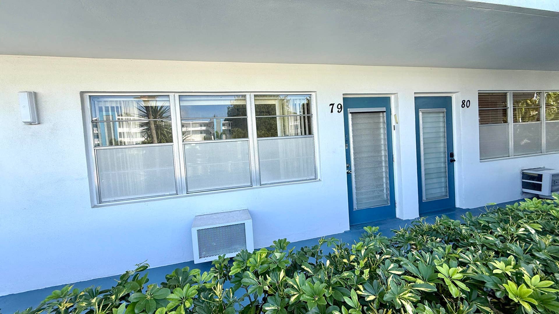 79 Lyndhurst D, Deerfield Beach, FL 33442 Front View