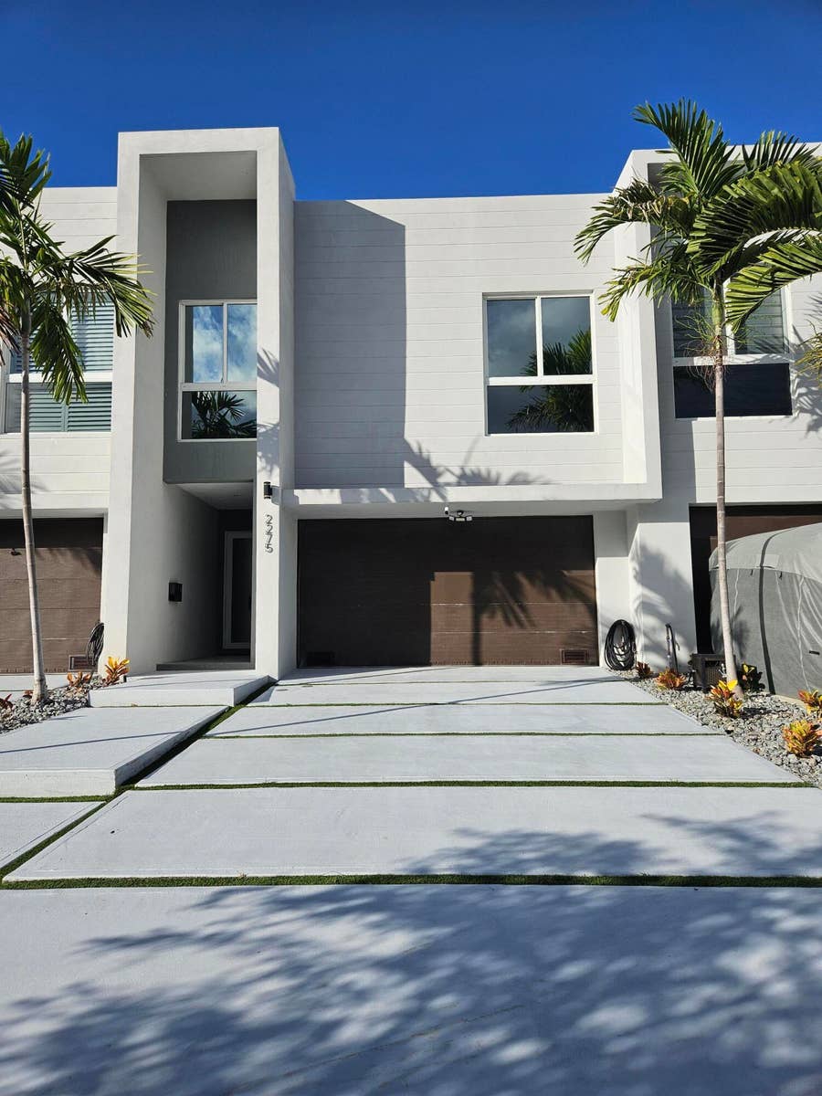 Property photo for 2275 SE 7th Street, Pompano Beach, FL